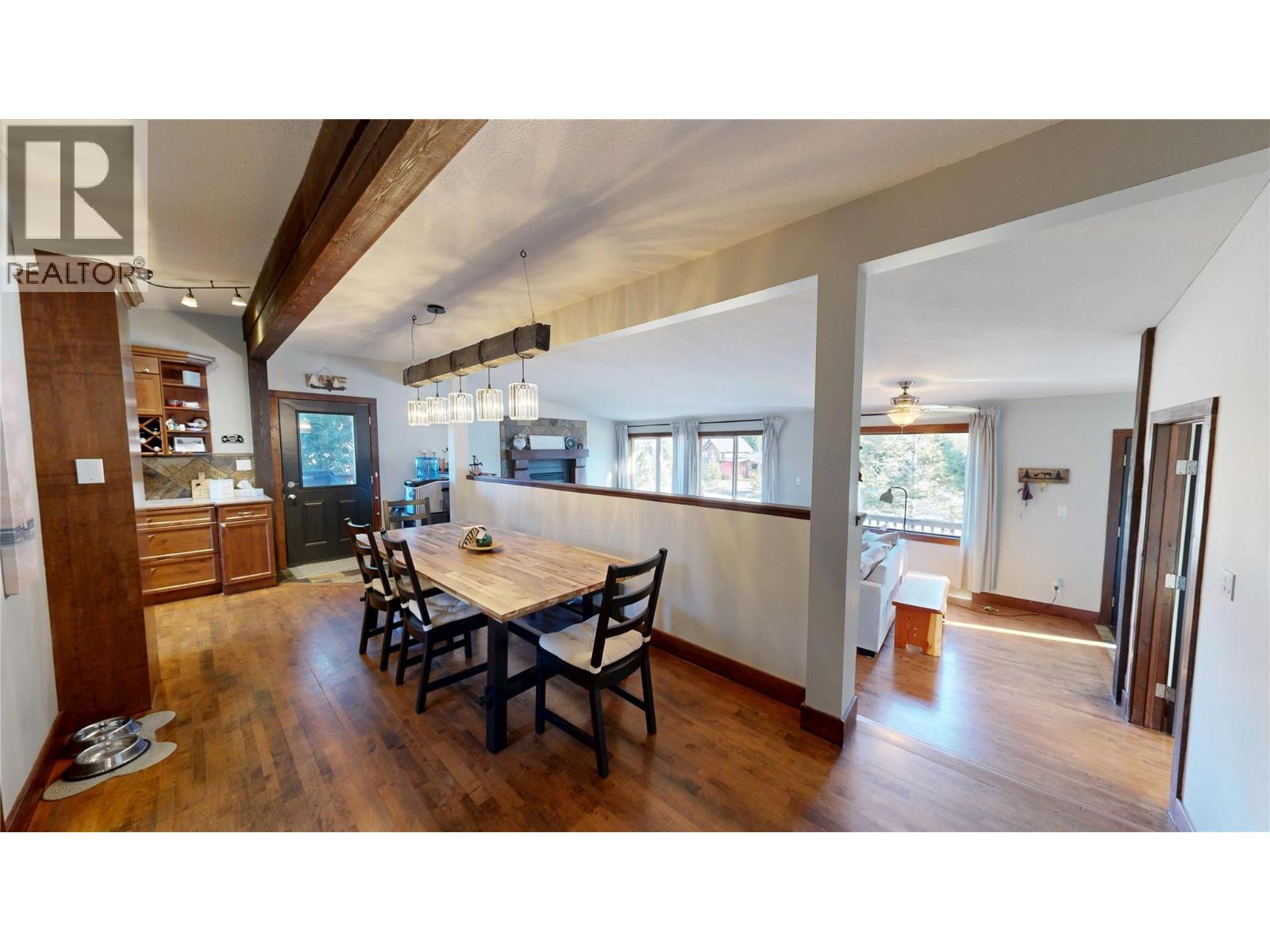 6891 Columbia Ridge Drive, Fairmont Hot Springs, British Columbia  V0B 1L2 - Photo 10 - 10373142