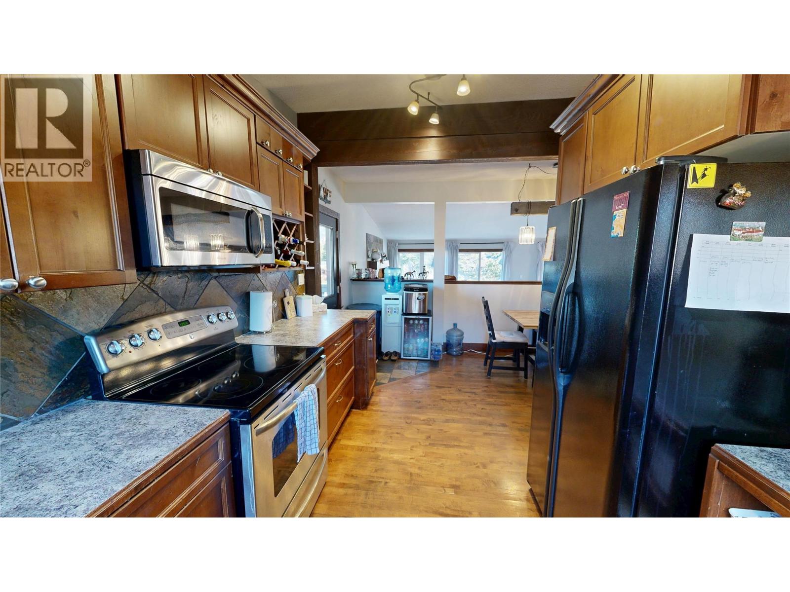 6891 Columbia Ridge Drive, Fairmont Hot Springs, British Columbia  V0B 1L2 - Photo 17 - 10373142