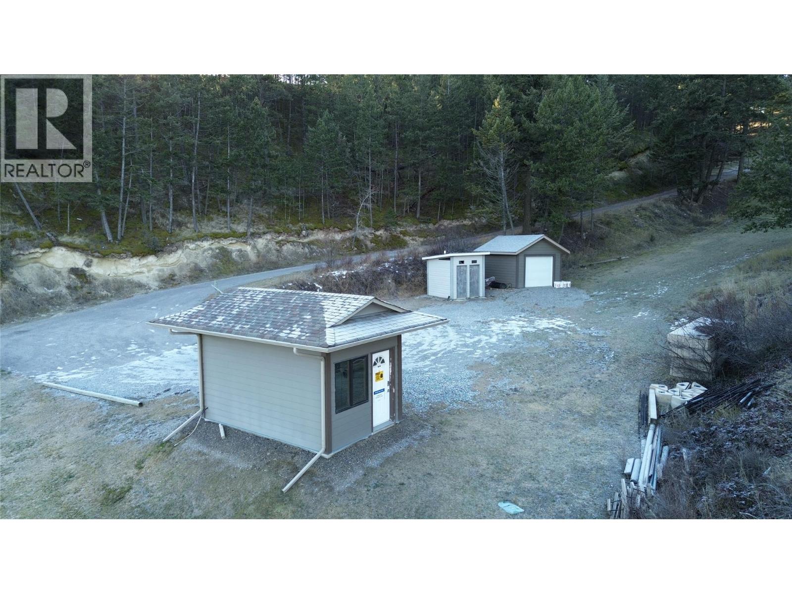 6891 Columbia Ridge Drive, Fairmont Hot Springs, British Columbia  V0B 1L2 - Photo 77 - 10373142