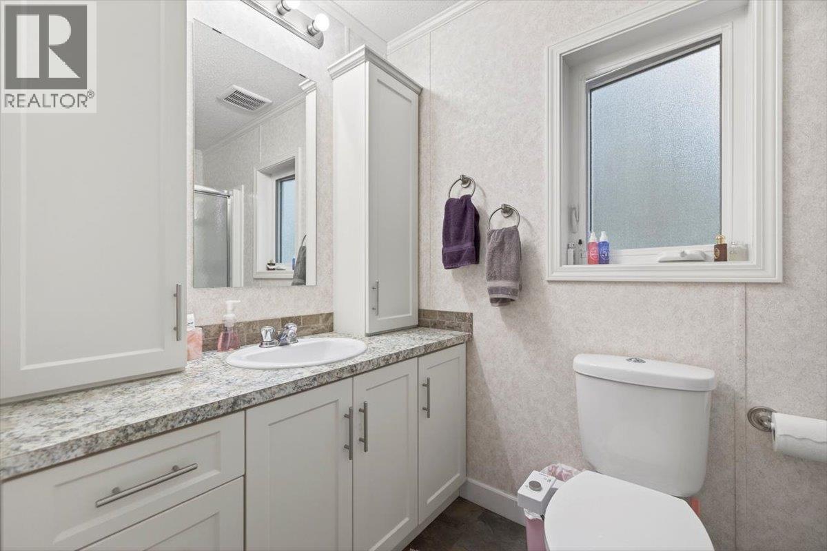 8470 Caithness Road Unit# 2, Elko, British Columbia  V0B 1T3 - Photo 19 - 10372851