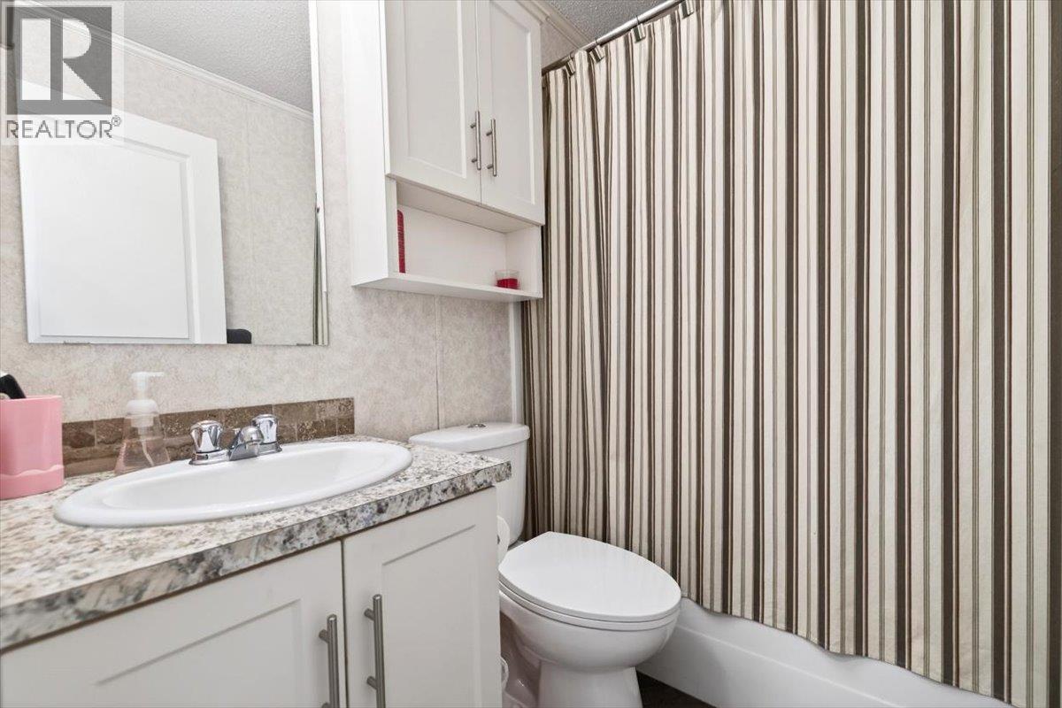 8470 Caithness Road Unit# 2, Elko, British Columbia  V0B 1T3 - Photo 23 - 10372851