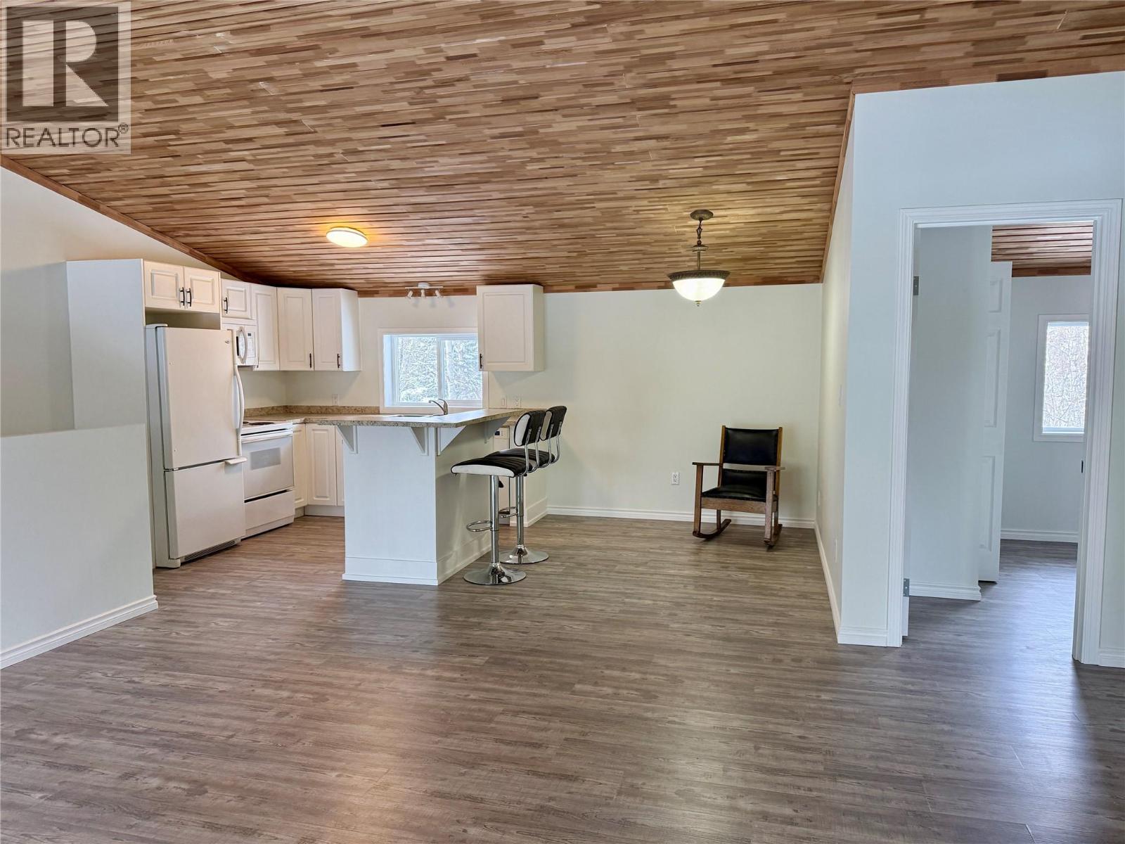 4668 208 Road, Dawson Creek, British Columbia  V0C 1B0 - Photo 13 - 10373197