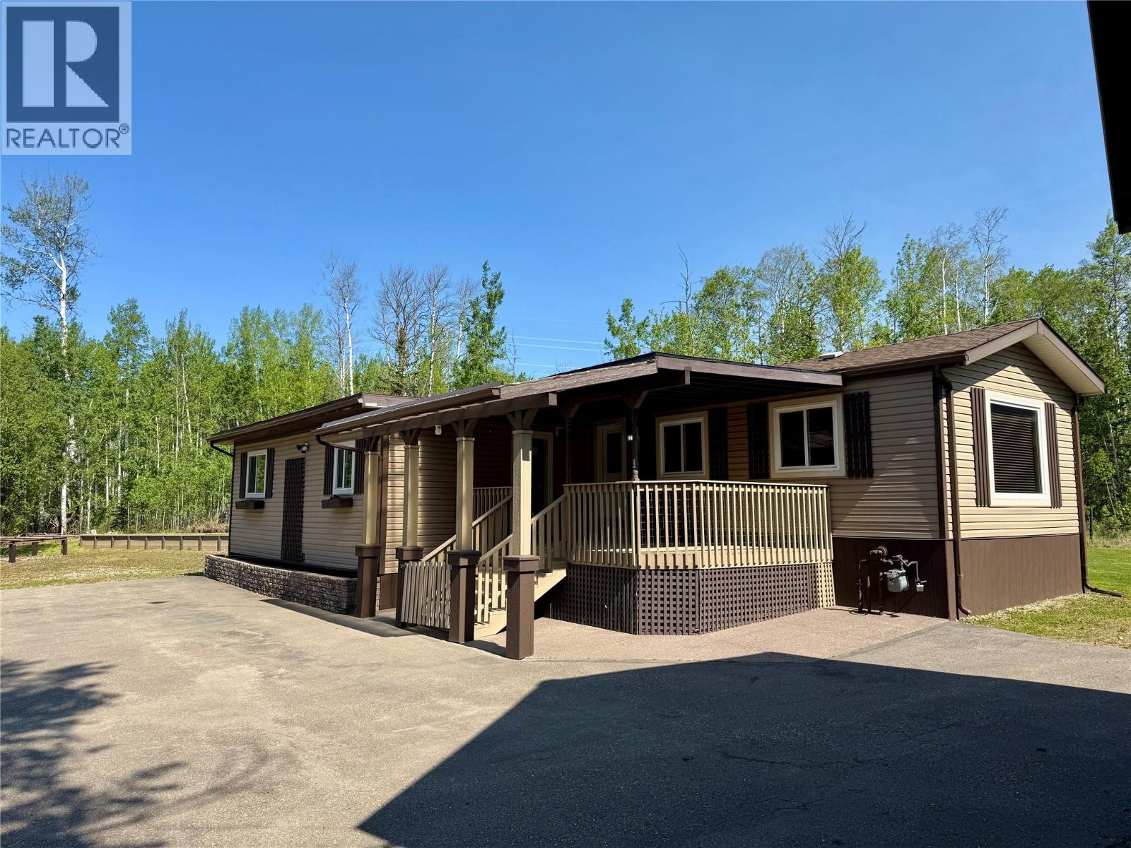 4668 208 Road, Dawson Creek, British Columbia  V0C 1B0 - Photo 3 - 10373197