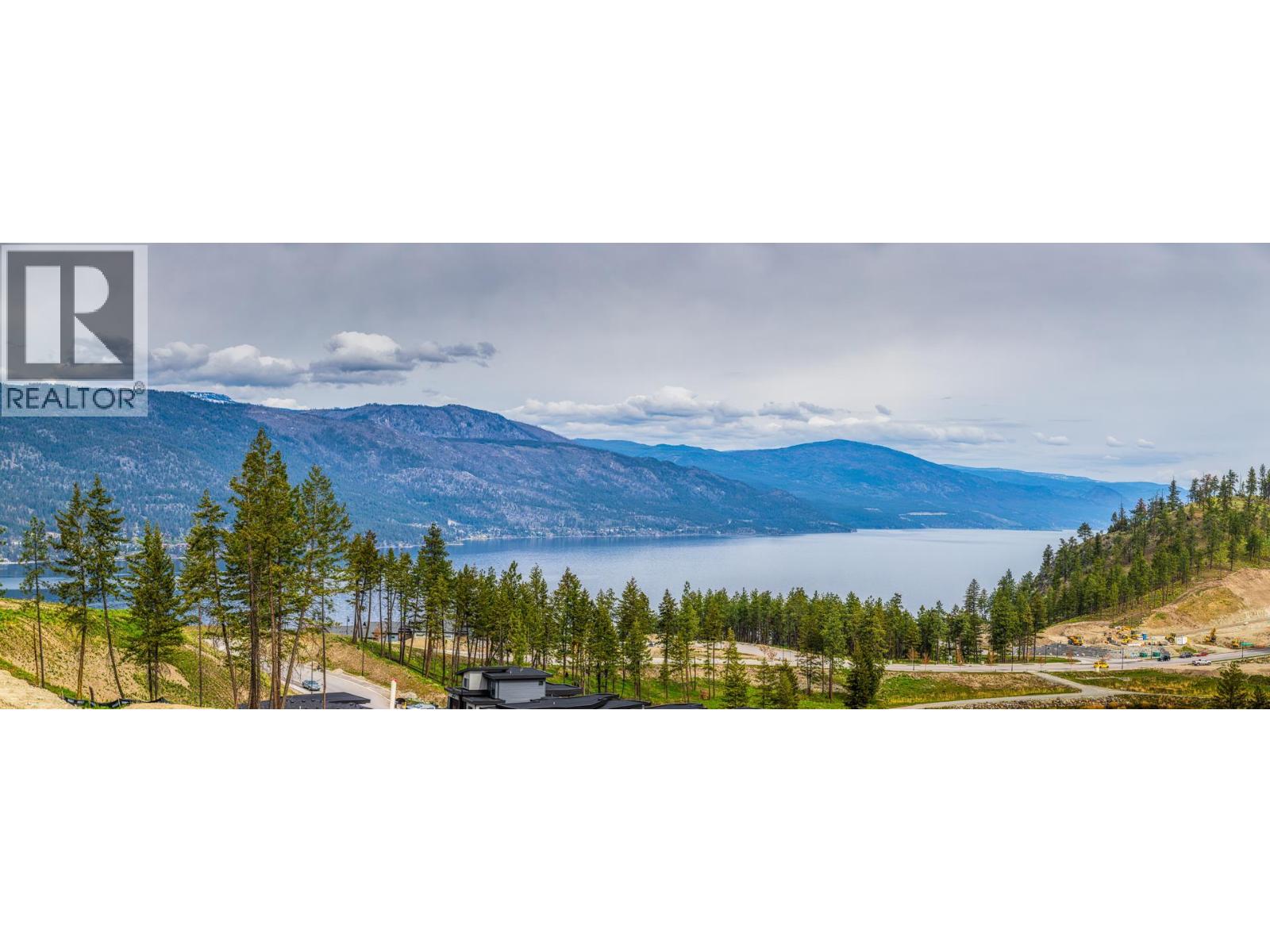 3165 Hilltown Drive, Kelowna, British Columbia  V1V 0C6 - Photo 2 - 10373218