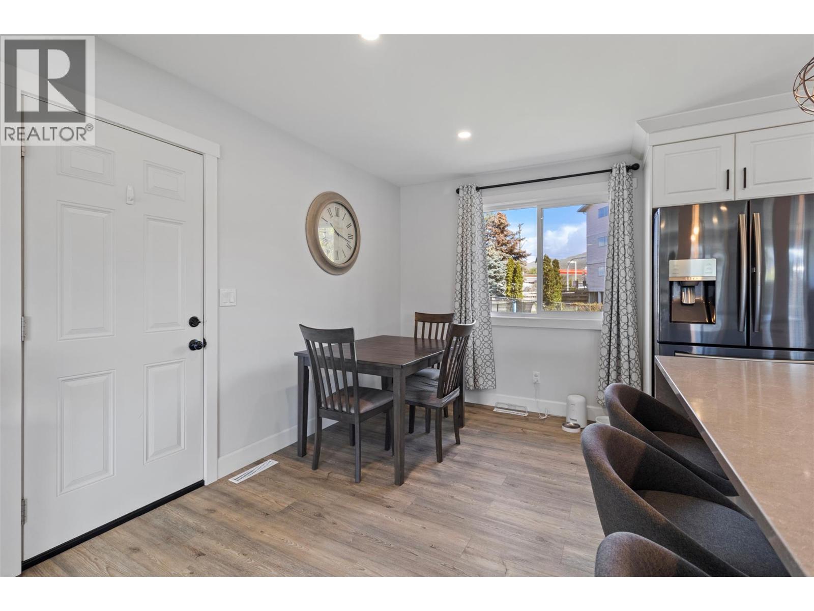689 Valdes Drive, Kamloops, British Columbia  V2B 5J1 - Photo 10 - 10372645