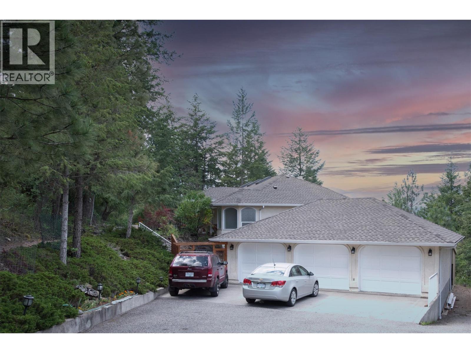 46 Farchant Way, Vernon, British Columbia  V1H 1E3 - Photo 4 - 10372171