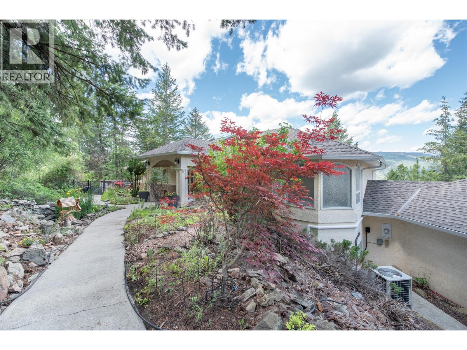 46 Farchant Way, Vernon, British Columbia  V1H 1E3 - Photo 6 - 10372171