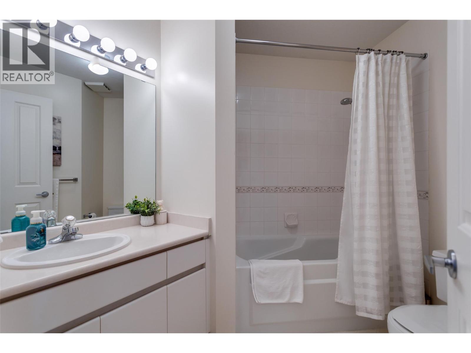 2350 Stillingfleet Road Unit# 213, Kelowna, British Columbia  V1W 3C2 - Photo 28 - 10373139