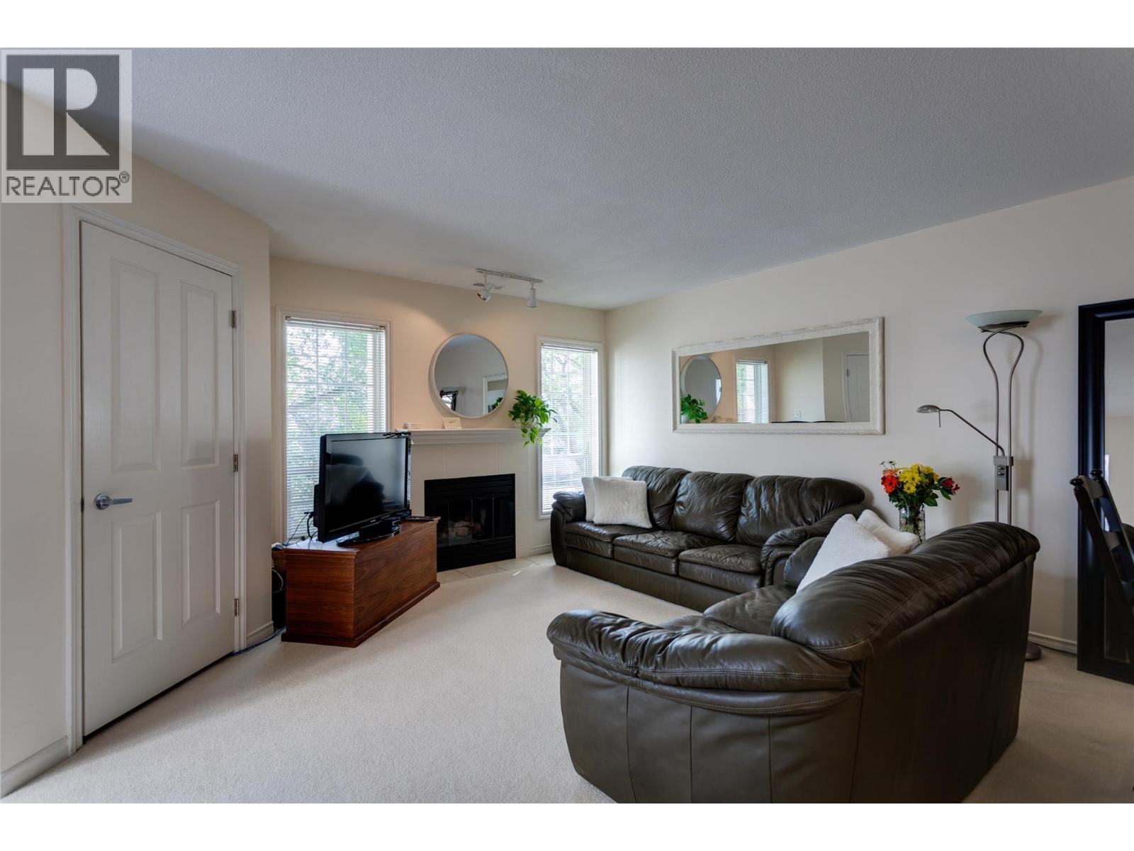2350 Stillingfleet Road Unit# 213, Kelowna, British Columbia  V1W 3C2 - Photo 5 - 10373139