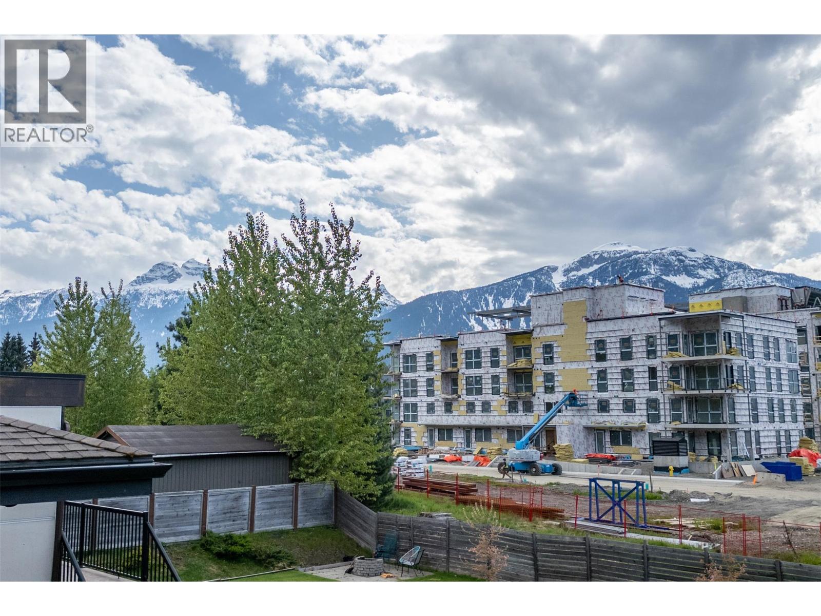 1905 Hay Road, Revelstoke, British Columbia  V0E 2S1 - Photo 32 - 10373079