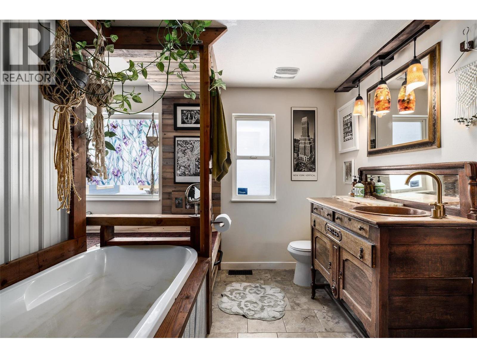 1813 Cardinal Creek Road, Kelowna, British Columbia  V1P 1J3 - Photo 11 - 10373135