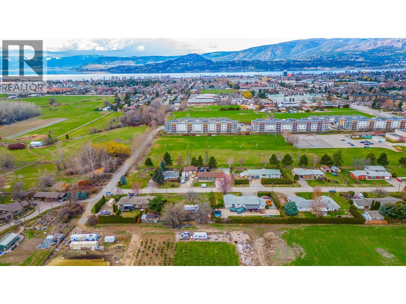 3259 St. Amand Road, Kelowna, British Columbia  V1W 3P2 - Photo 20 - 10372760