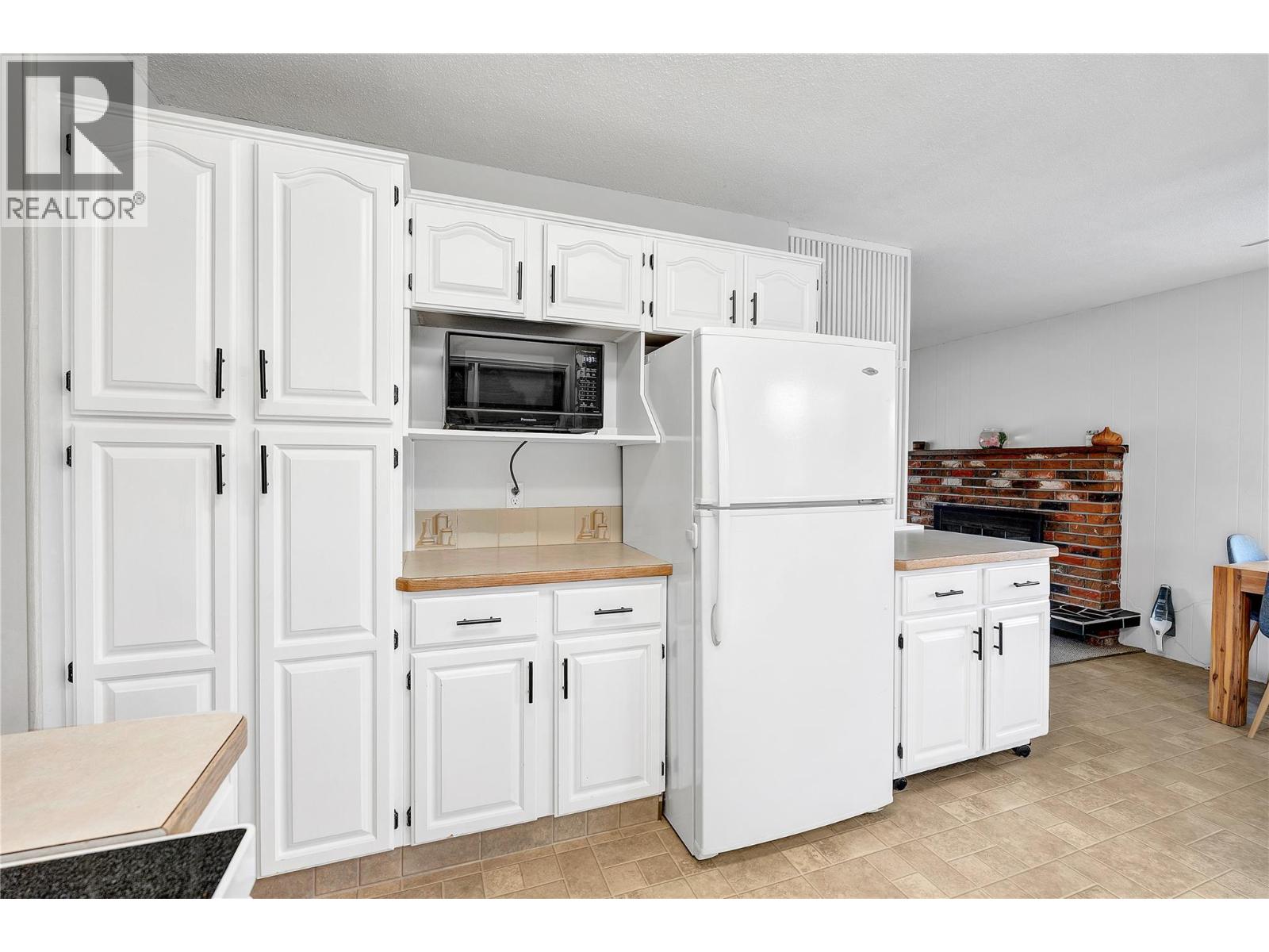 1261 Naish Drive, Penticton, British Columbia  V2A 3B4 - Photo 15 - 10373258