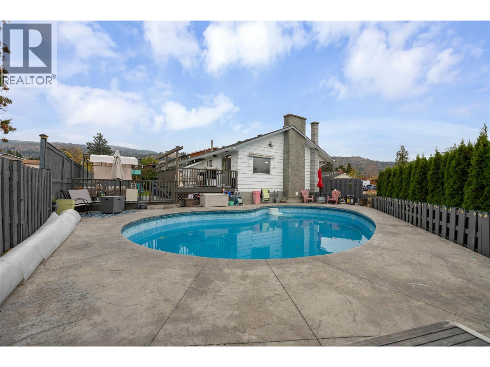 1261 Naish Drive, Penticton, British Columbia  V2A 3B4 - Photo 4 - 10373258