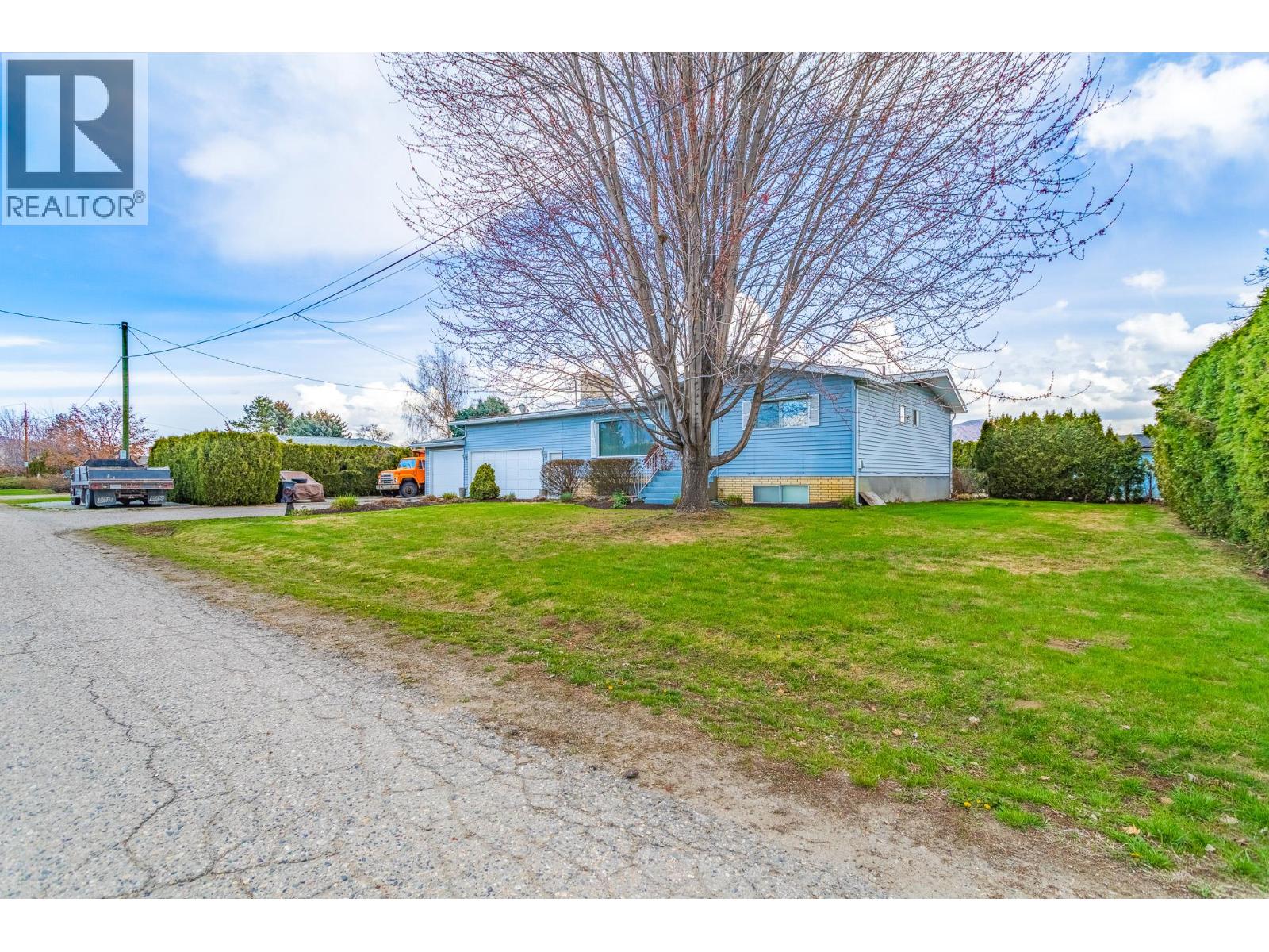 3249 St. Amand Road, Kelowna, British Columbia  V1W 3P2 - Photo 3 - 10372913