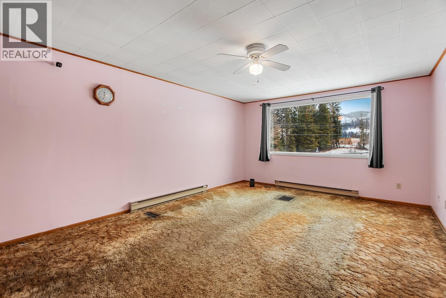 755 Michel Creek Road, Sparwood, British Columbia  V0B 2G1 - Photo 5 - 10372903