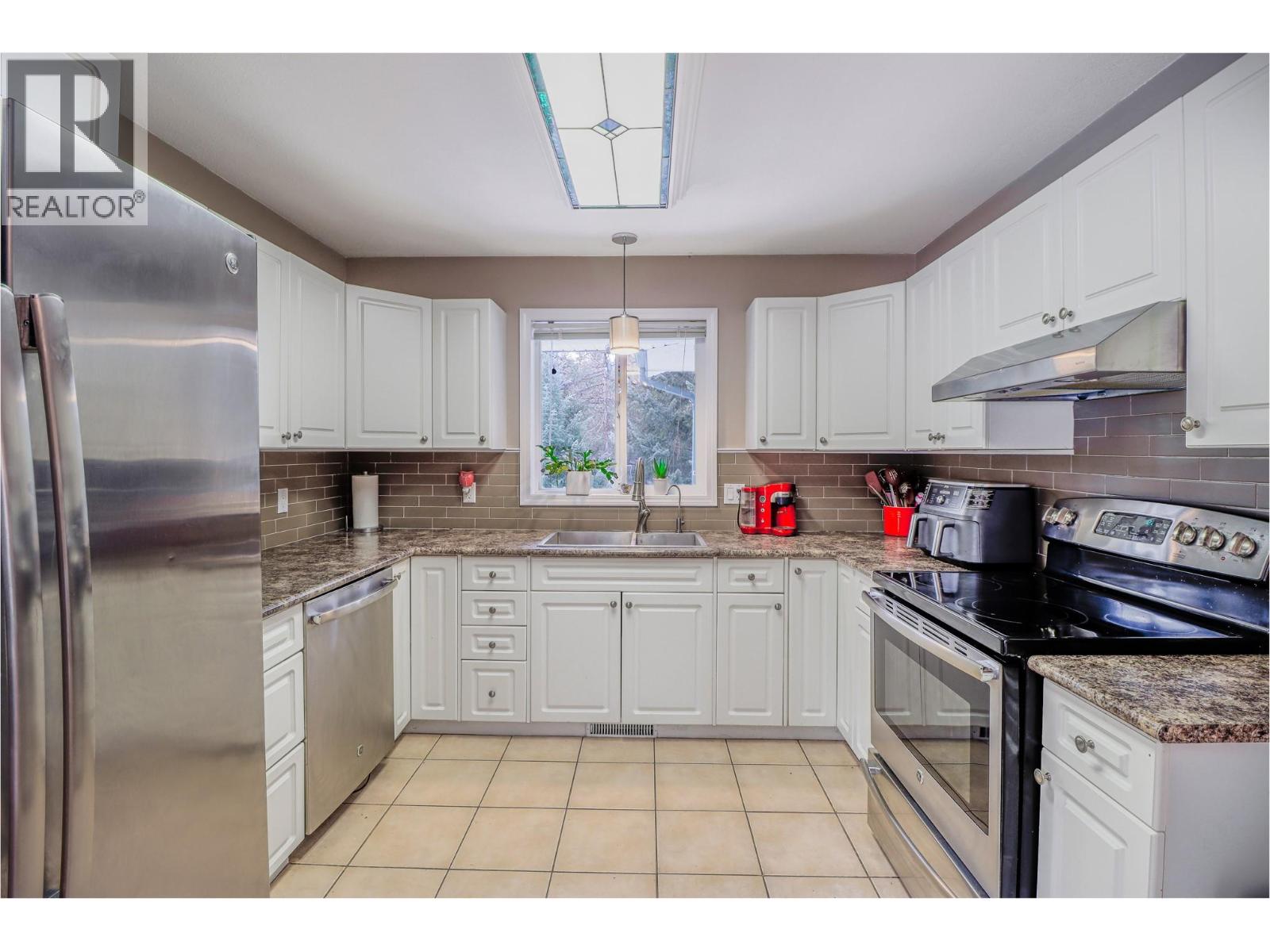 2009 Harris Road, Cranbrook, British Columbia  V1C 6V3 - Photo 17 - 10372816