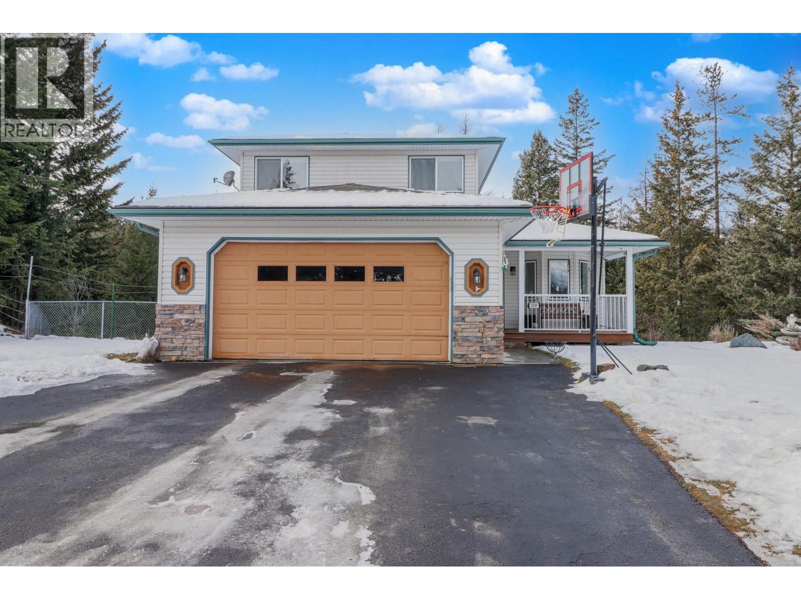 2009 Harris Road, Cranbrook, British Columbia  V1C 6V3 - Photo 2 - 10372816