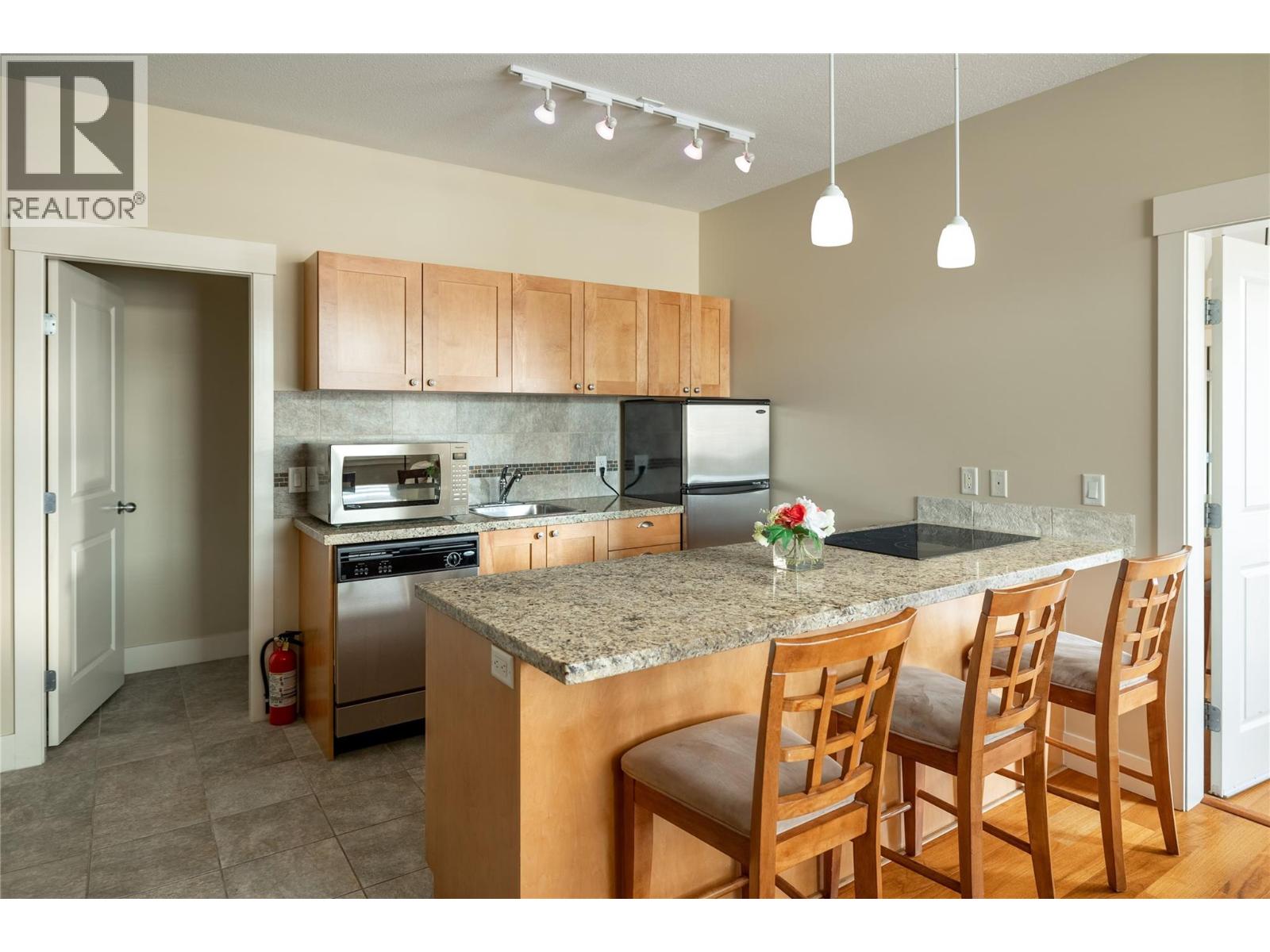 4205 Gellatly Road Unit# 301, West Kelowna, British Columbia  V4T 2K2 - Photo 29 - 10373073