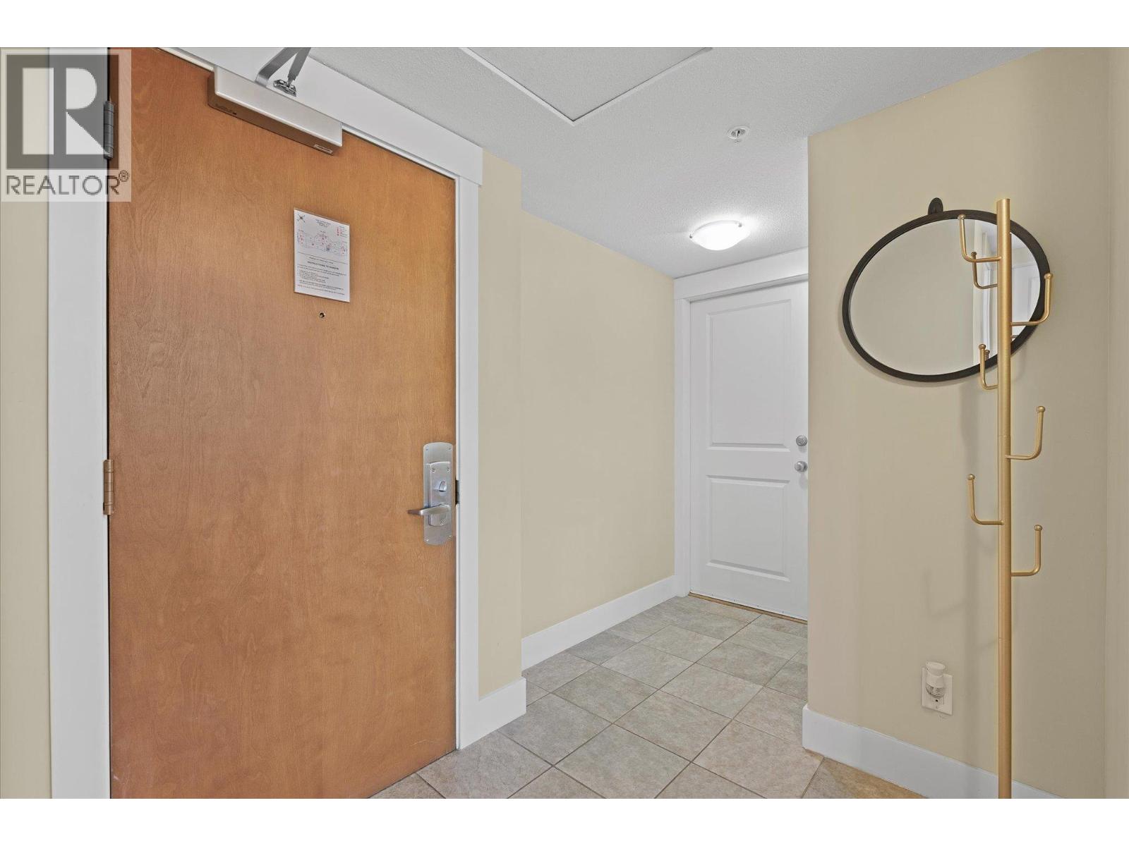 4205 Gellatly Road Unit# 301, West Kelowna, British Columbia  V4T 2K2 - Photo 3 - 10373073