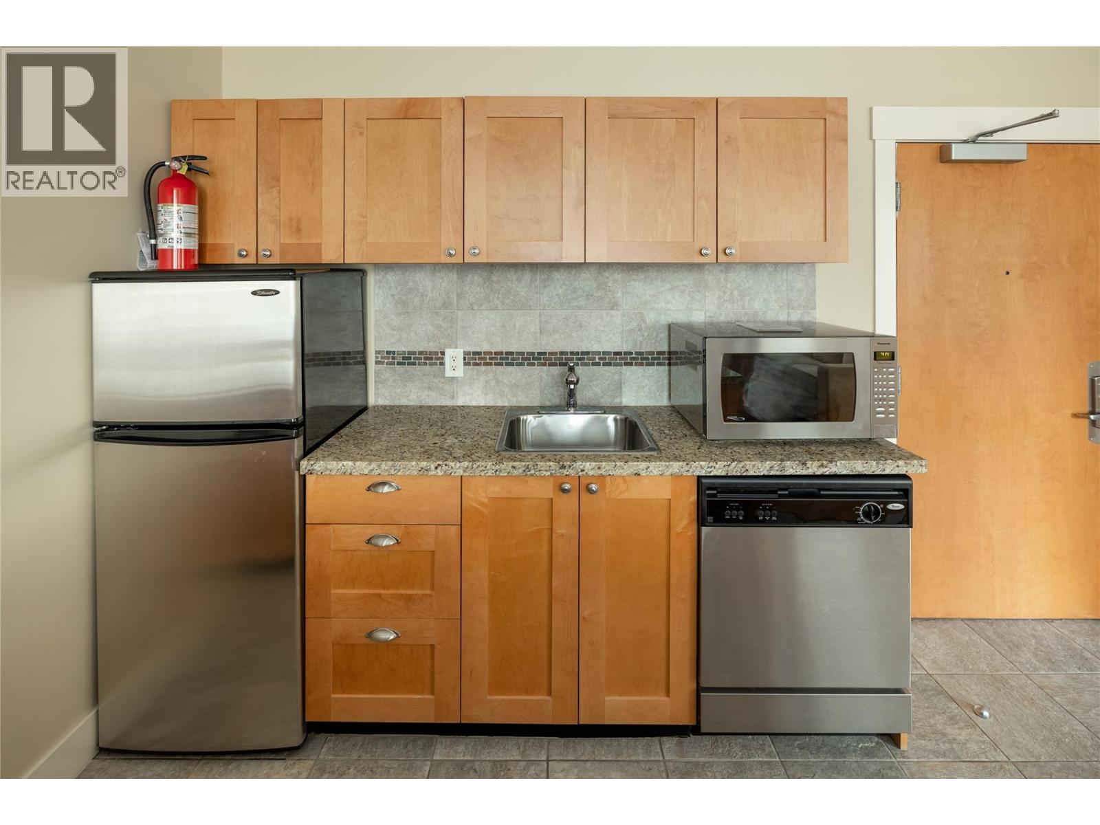 4205 Gellatly Road Unit# 301, West Kelowna, British Columbia  V4T 2K2 - Photo 42 - 10373073