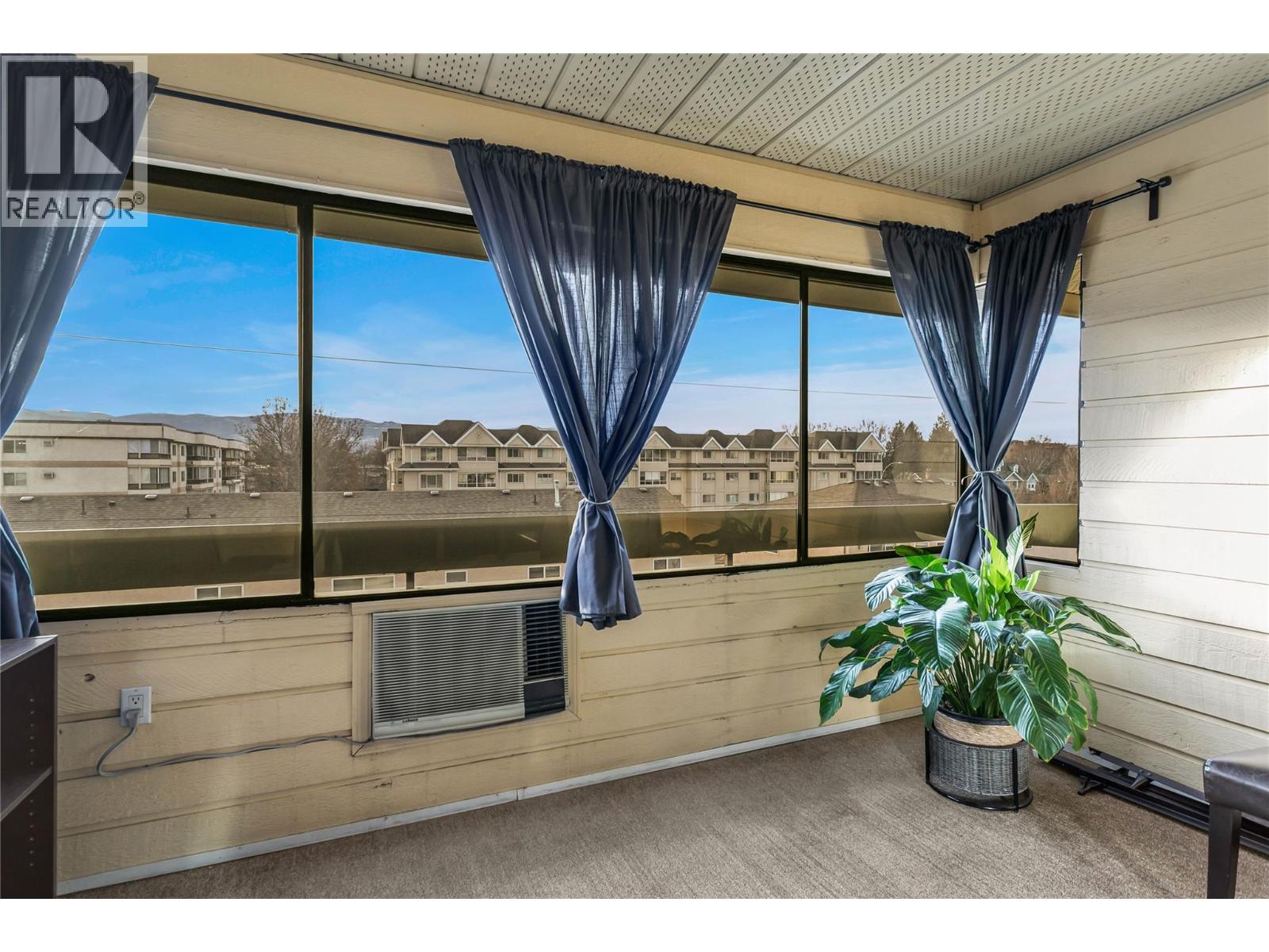 1075 Bernard Avenue Unit# 308, Kelowna, British Columbia  V1Y 6P7 - Photo 11 - 10371557