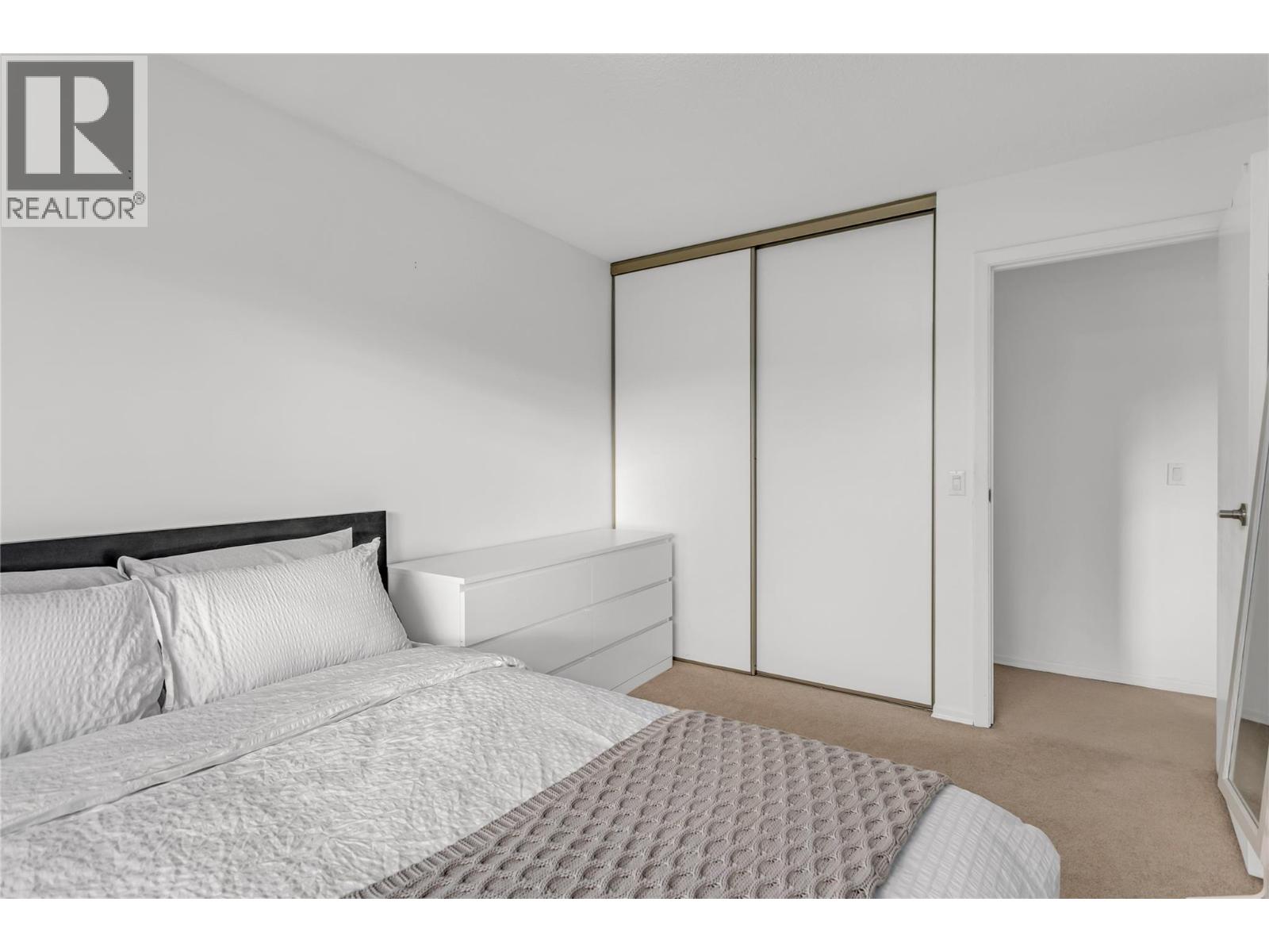 1075 Bernard Avenue Unit# 308, Kelowna, British Columbia  V1Y 6P7 - Photo 17 - 10371557