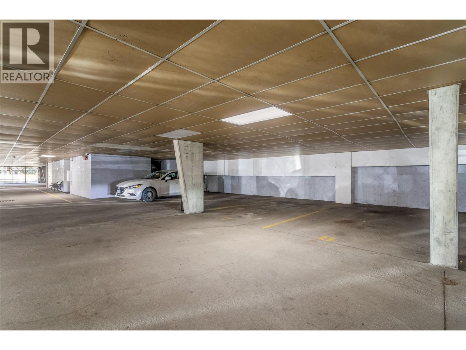 1075 Bernard Avenue Unit# 308, Kelowna, British Columbia  V1Y 6P7 - Photo 24 - 10371557