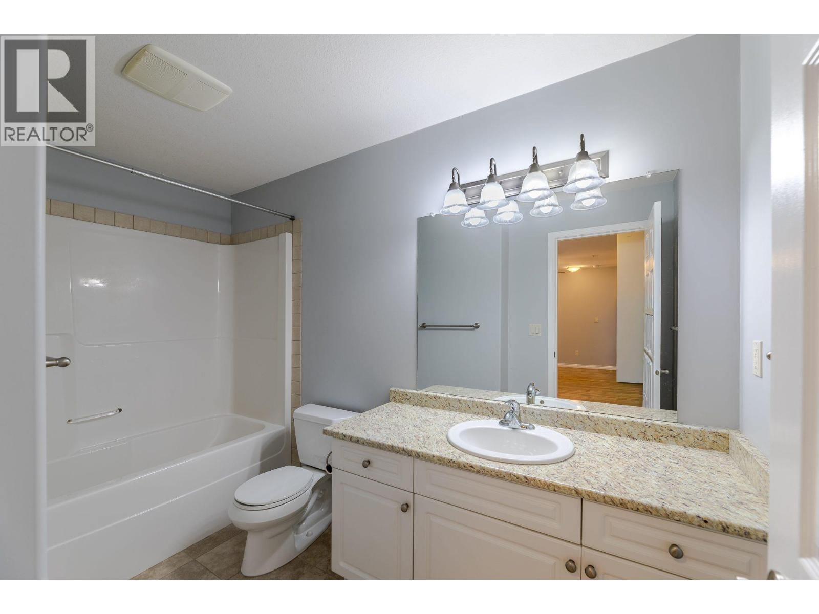 2125 Atkinson Street Unit# 704, Penticton, British Columbia  V2A 9E6 - Photo 12 - 10373068