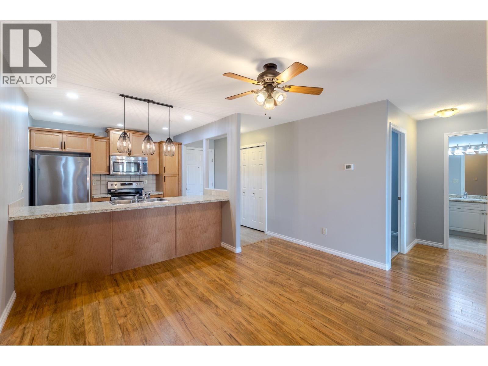 2125 Atkinson Street Unit# 704, Penticton, British Columbia  V2A 9E6 - Photo 7 - 10373068