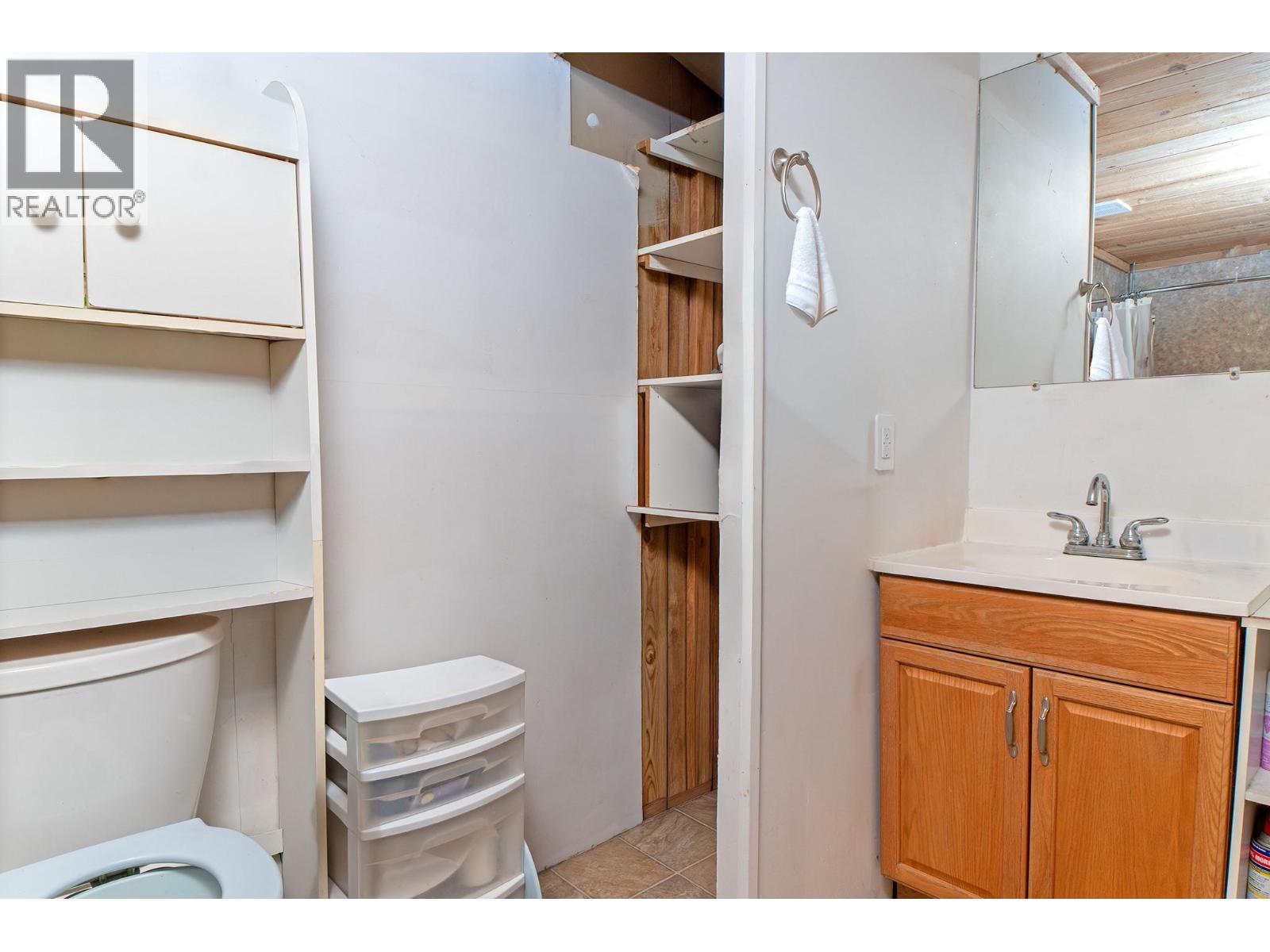 4717 Goat River North Road, Arrow Creek, British Columbia  V0B 1G9 - Photo 13 - 10373077