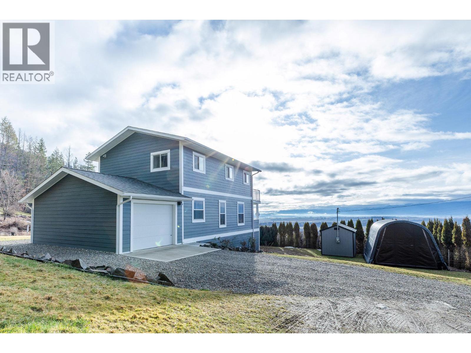 5650 Bathie Road, Wynndel, British Columbia  V0B 2N2 - Photo 4 - 10373165