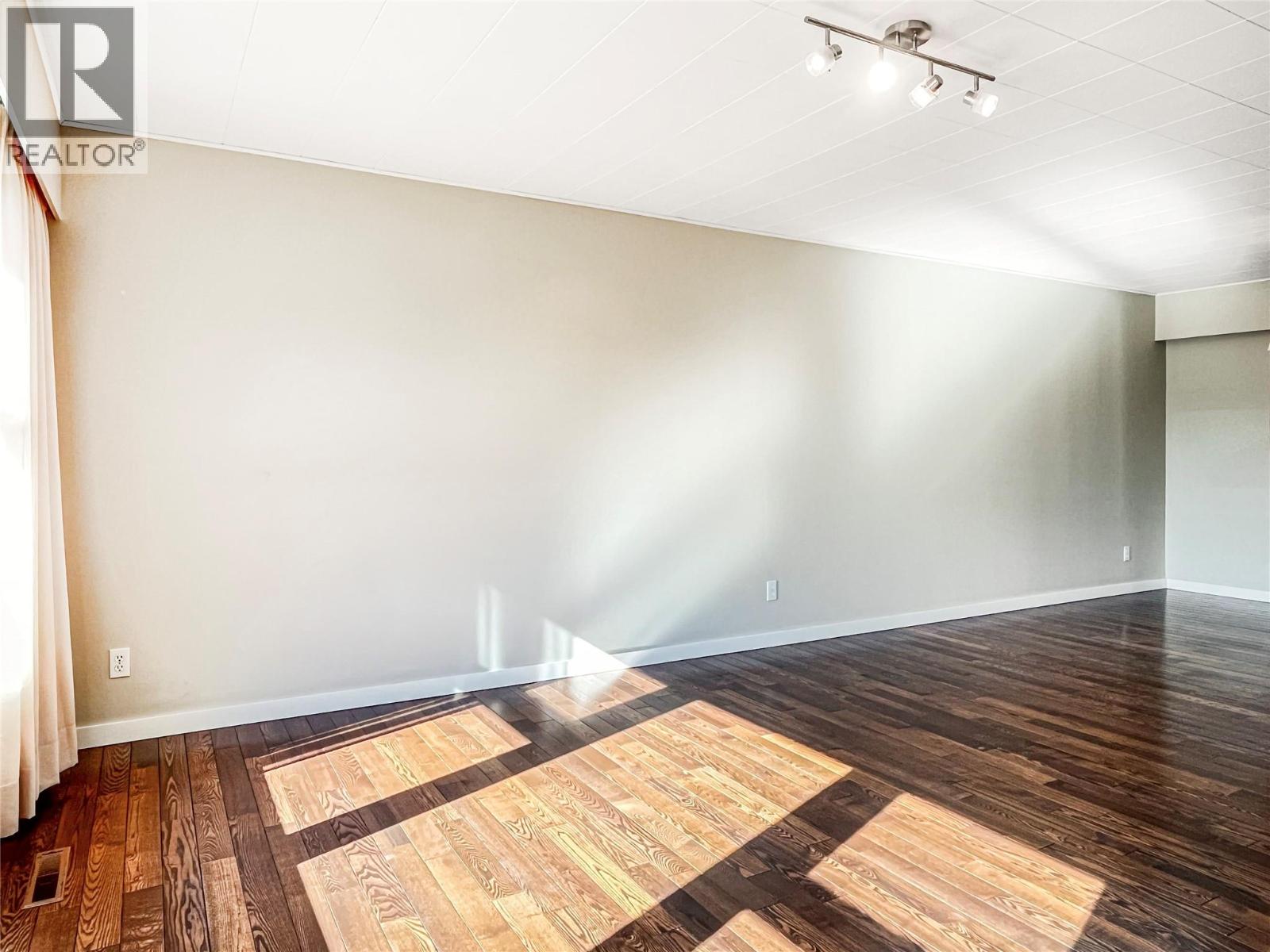 38 Willow Crescent, Osoyoos, British Columbia  V0H 1V3 - Photo 8 - 10370655