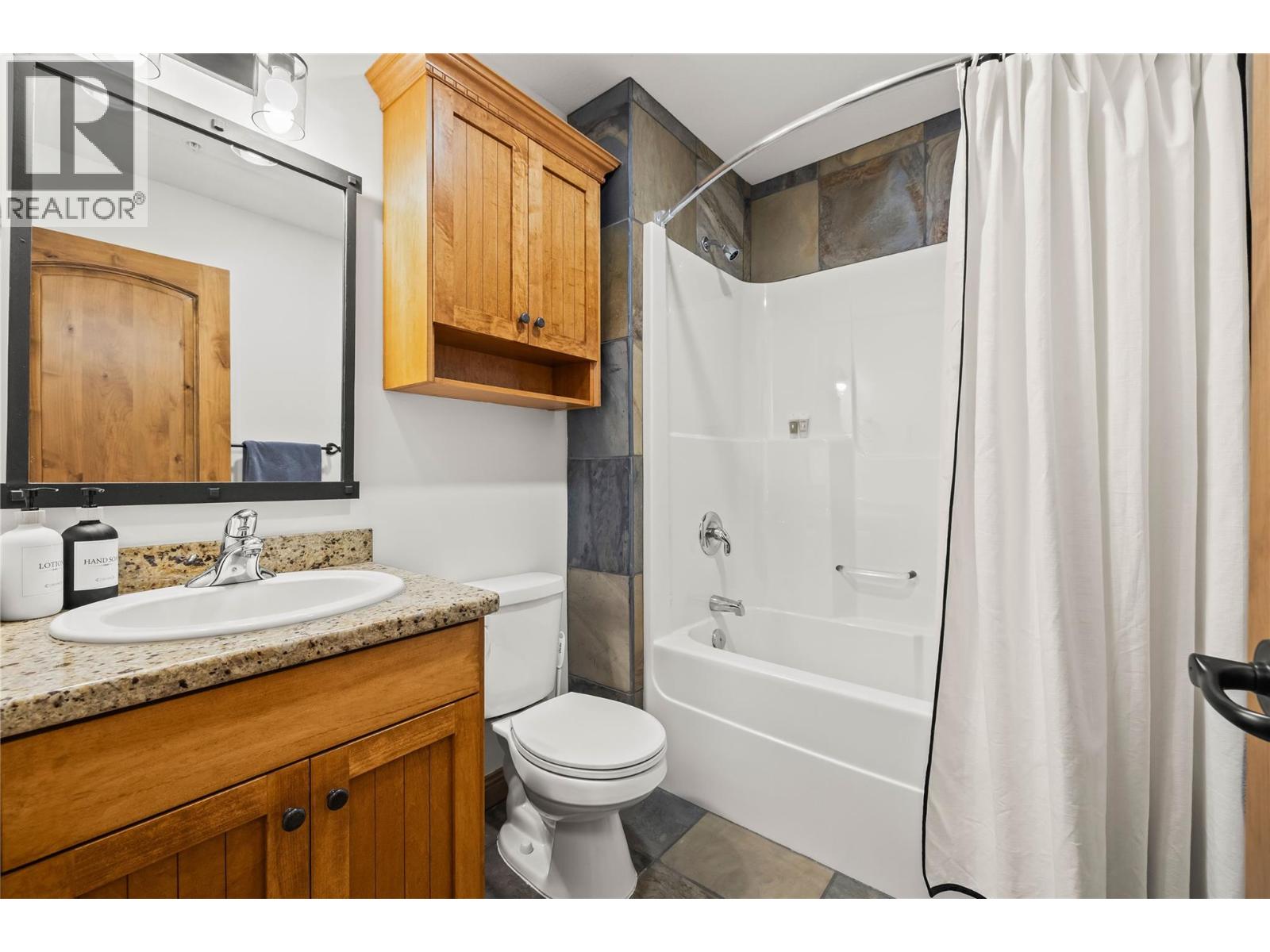 7700 Porcupine Road Unit# 401, Big White, British Columbia  V1P 1P3 - Photo 23 - 10373177
