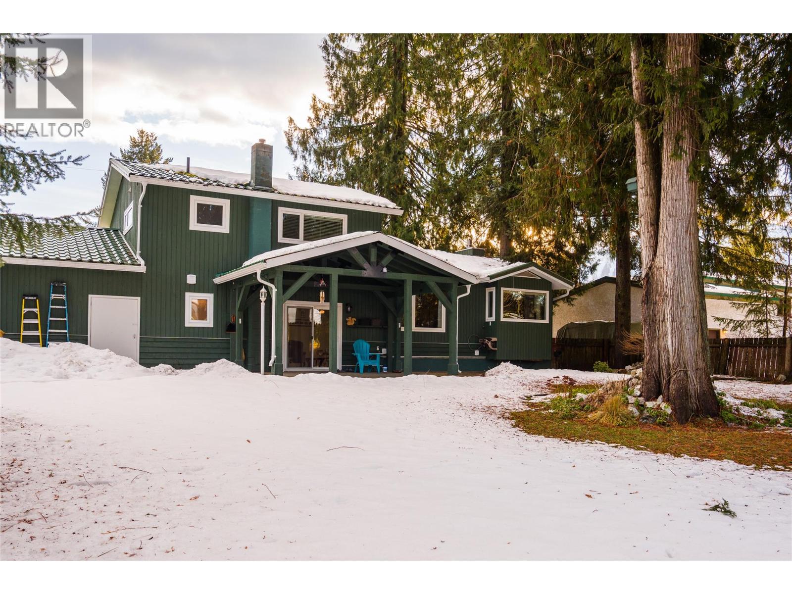 1674 Dogwood Drive, Revelstoke, British Columbia  V0E 2S1 - Photo 41 - 10372844