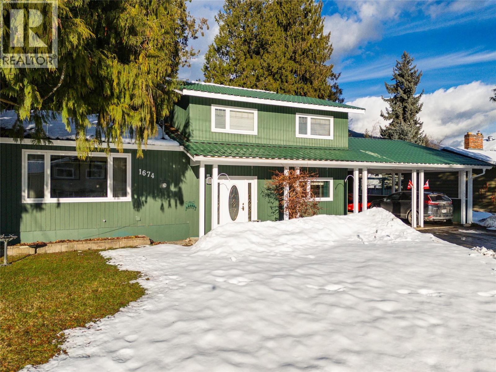 1674 Dogwood Drive, Revelstoke, British Columbia  V0E 2S1 - Photo 43 - 10372844