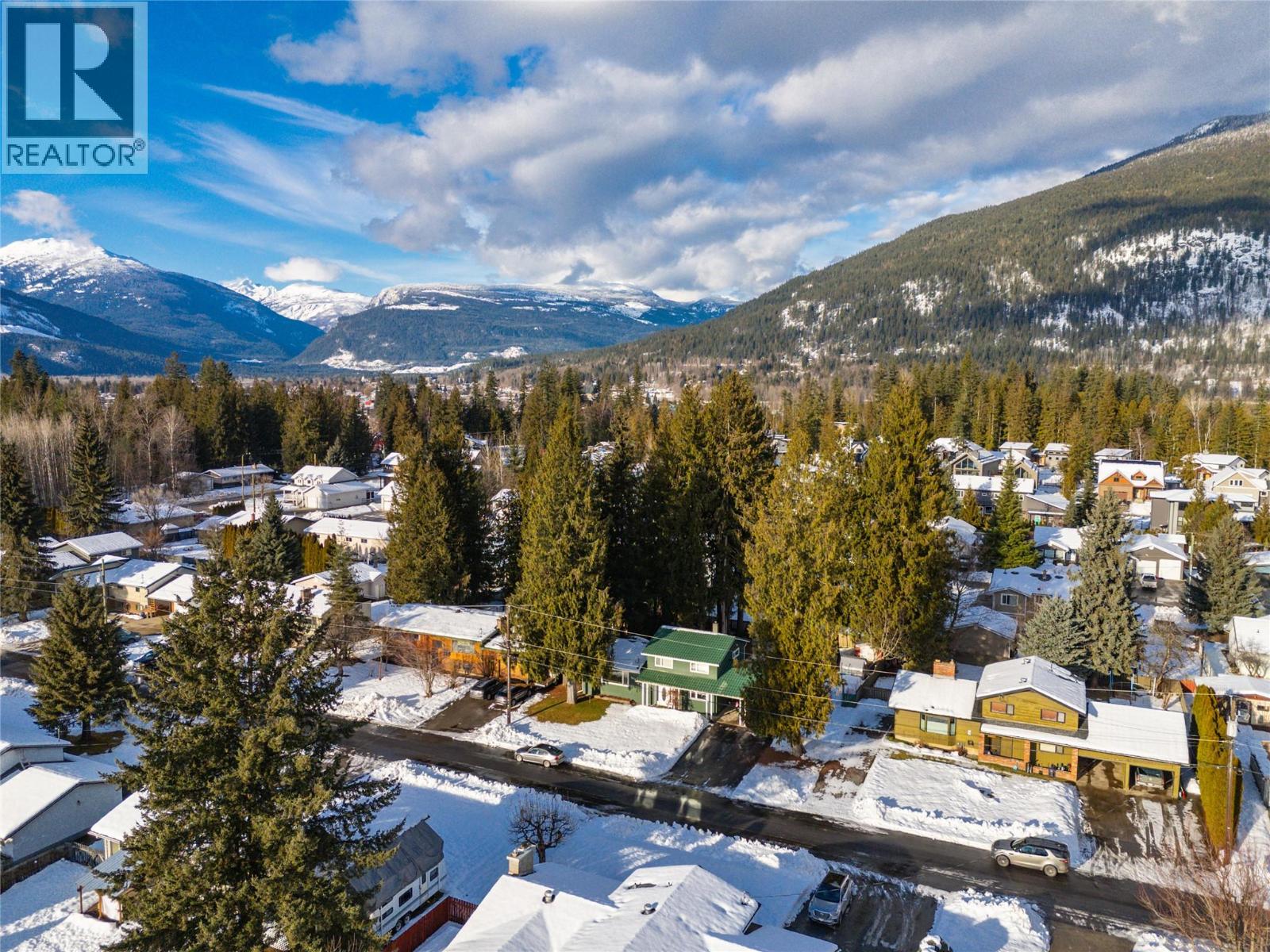 1674 Dogwood Drive, Revelstoke, British Columbia  V0E 2S1 - Photo 48 - 10372844