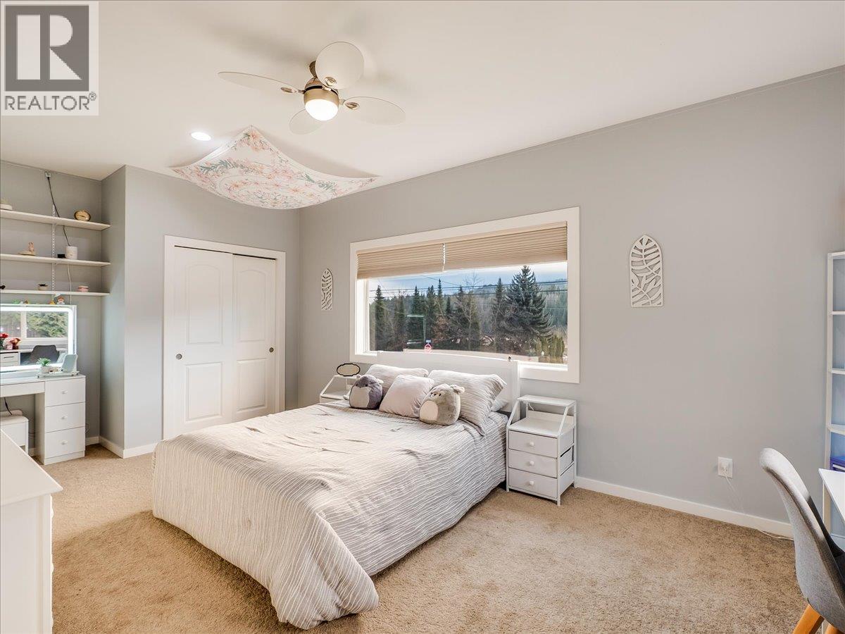 8480 Highway 22a, Trail, British Columbia  V1R 4W8 - Photo 29 - 10373003