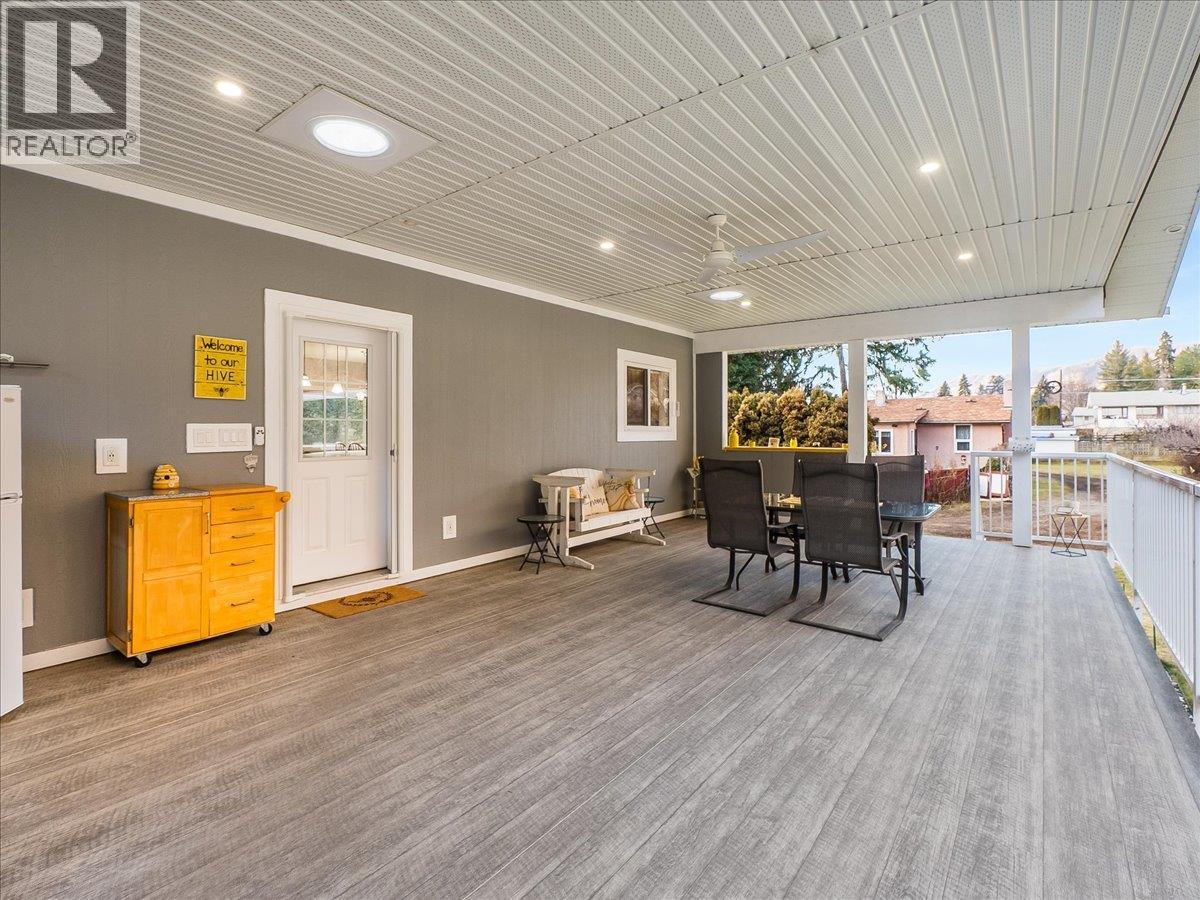 8480 Highway 22a, Trail, British Columbia  V1R 4W8 - Photo 64 - 10373003