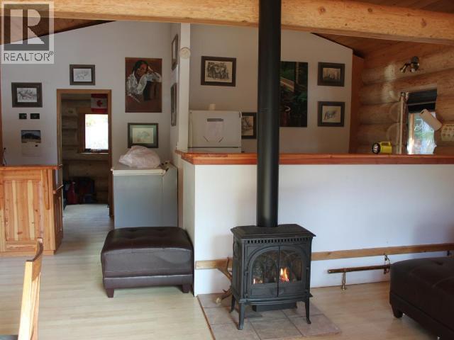 Specialty Clearwater Valley Road, Wells Gray, British Columbia  V0E 1N1 - Photo 4 - 10373204