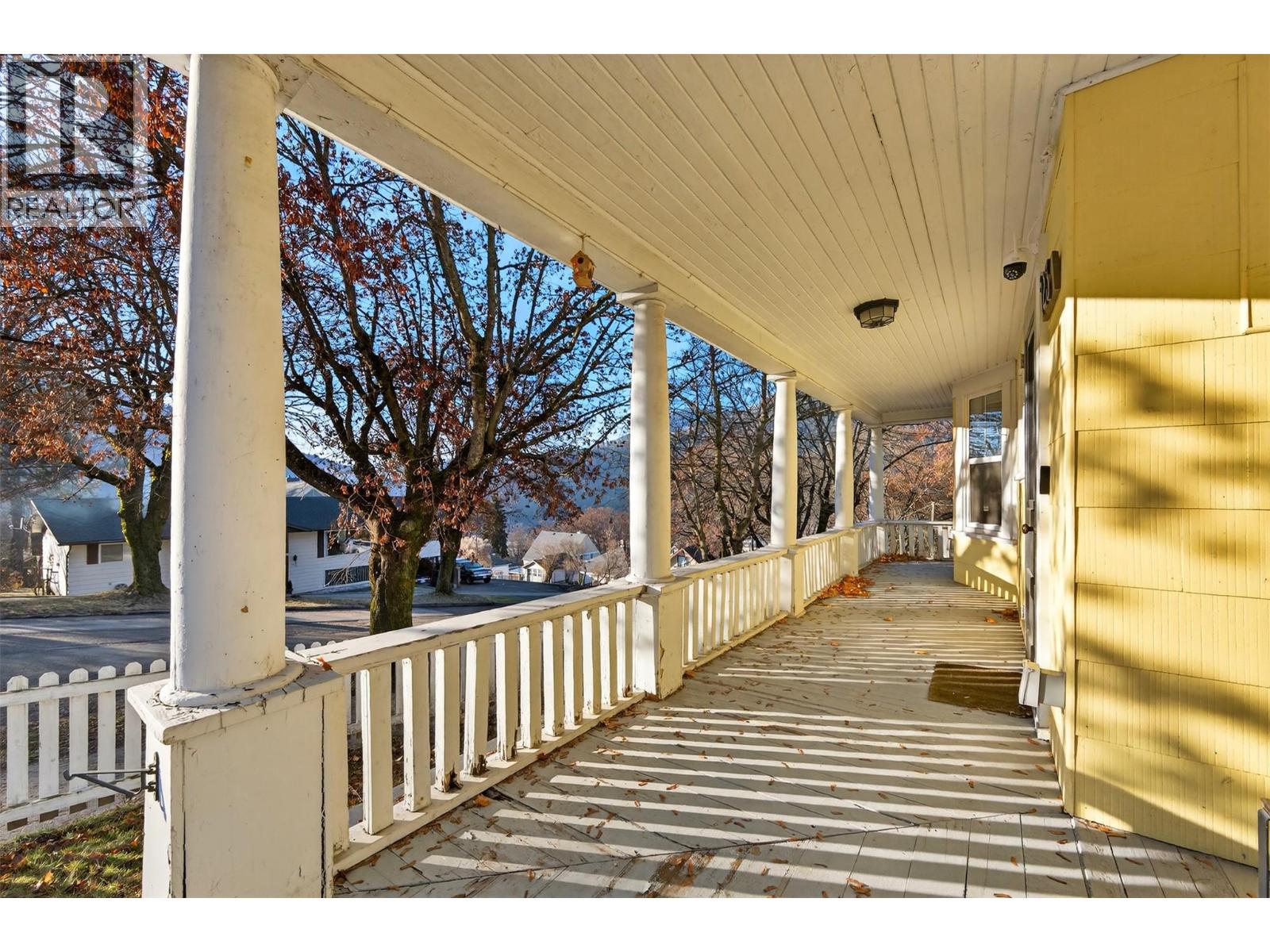 723 Hendryx Street, Nelson, British Columbia  V1L 2B1 - Photo 61 - 10373232