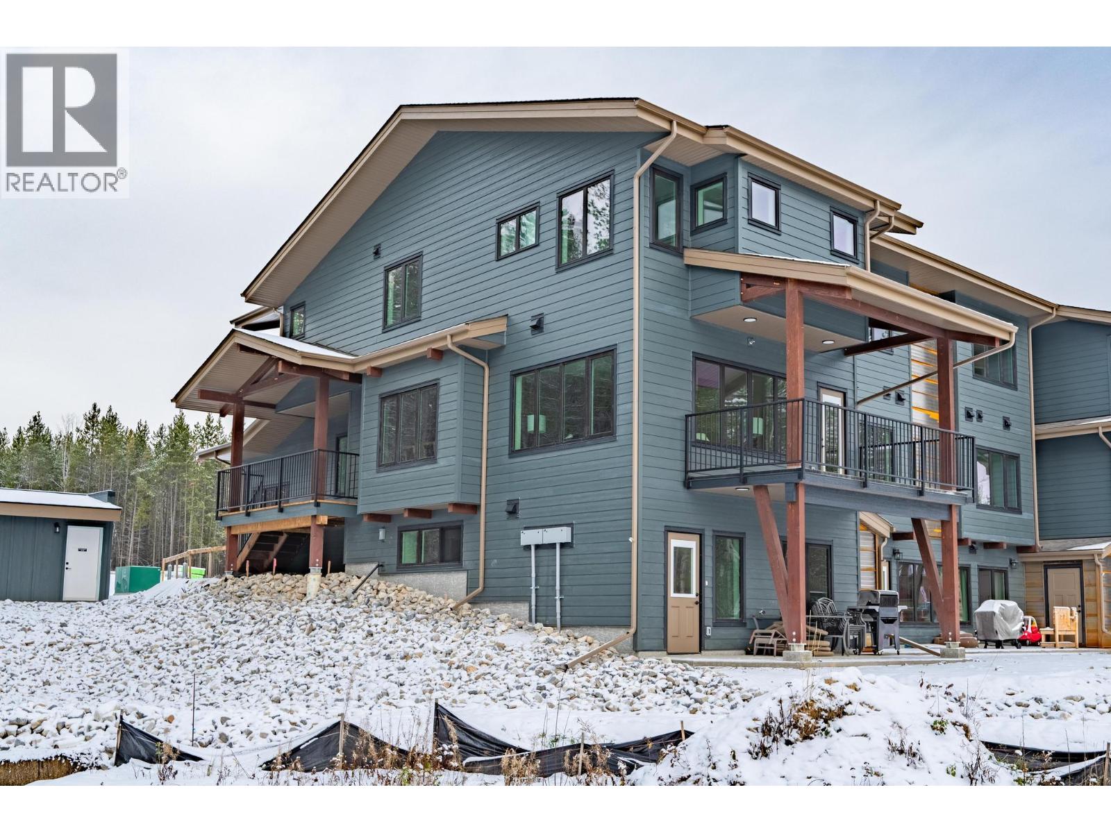 1444 Granite Drive Unit# 9, Golden, British Columbia  V0A 1H3 - Photo 2 - 10373152