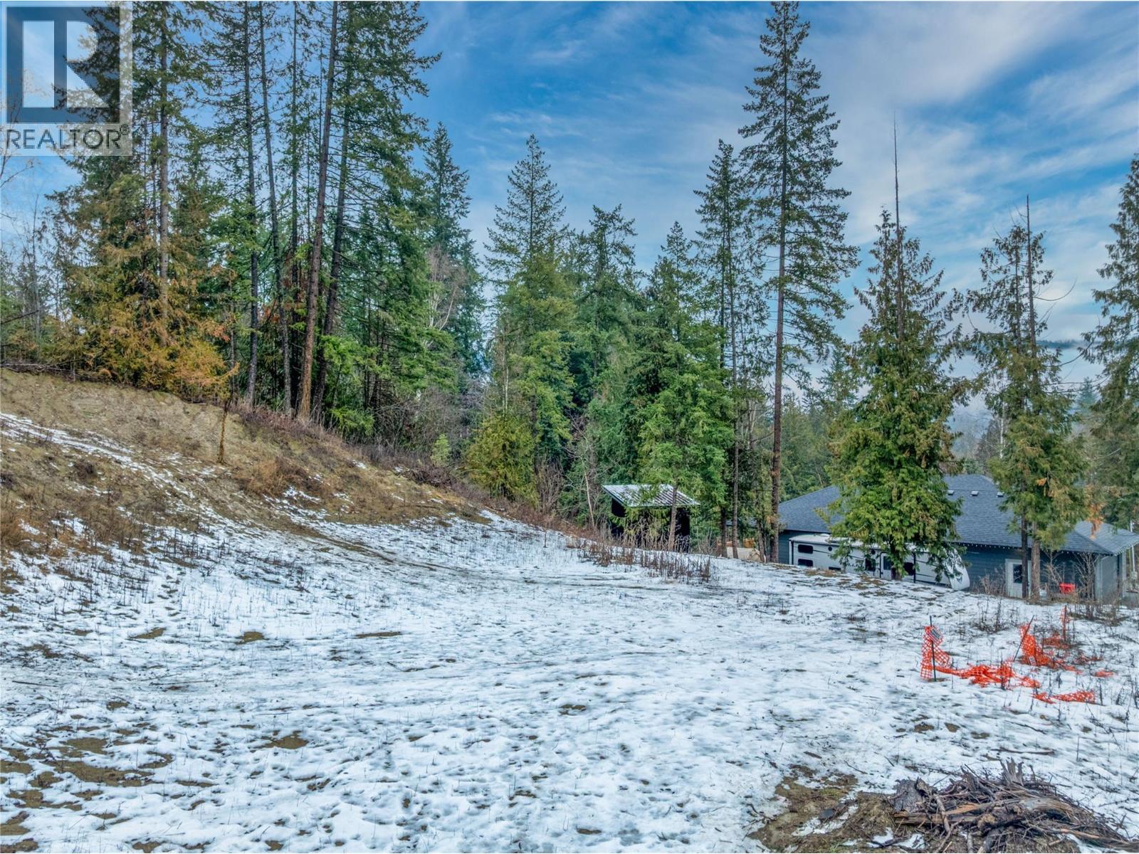2443 Centennial Drive, Blind Bay, British Columbia  V0E 1H2 - Photo 9 - 10372542