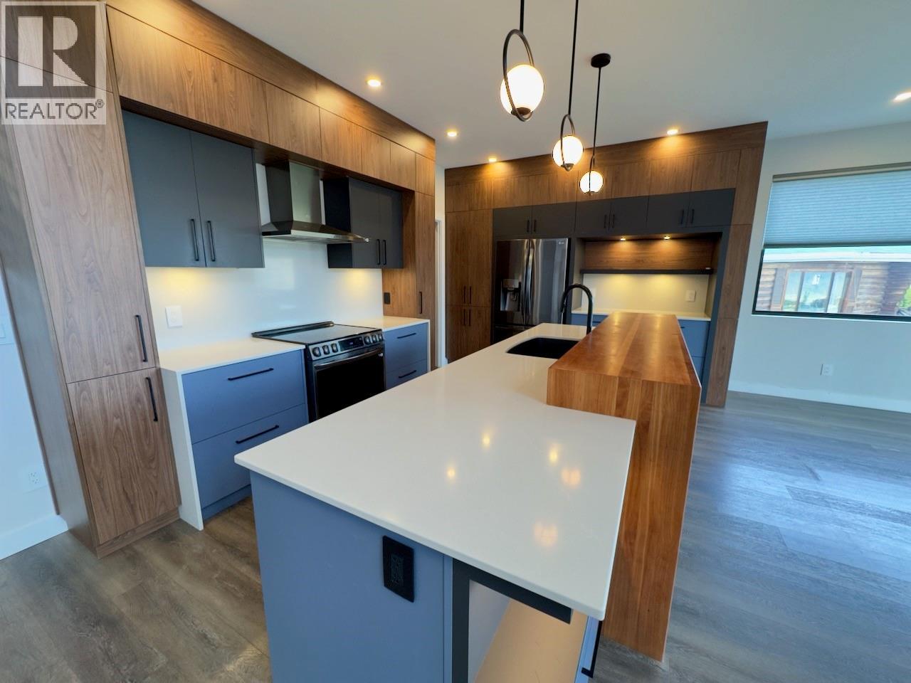 2570 Skeena Dr. Drive, Kamloops, British Columbia  V2E 1V5 - Photo 10 - 10373350