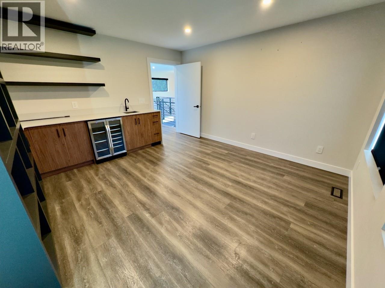 2570 Skeena Dr. Drive, Kamloops, British Columbia  V2E 1V5 - Photo 30 - 10373350