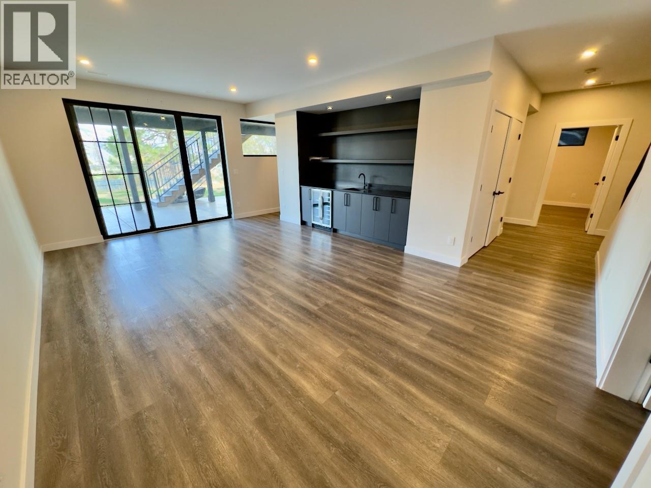 2570 Skeena Dr. Drive, Kamloops, British Columbia  V2E 1V5 - Photo 36 - 10373350