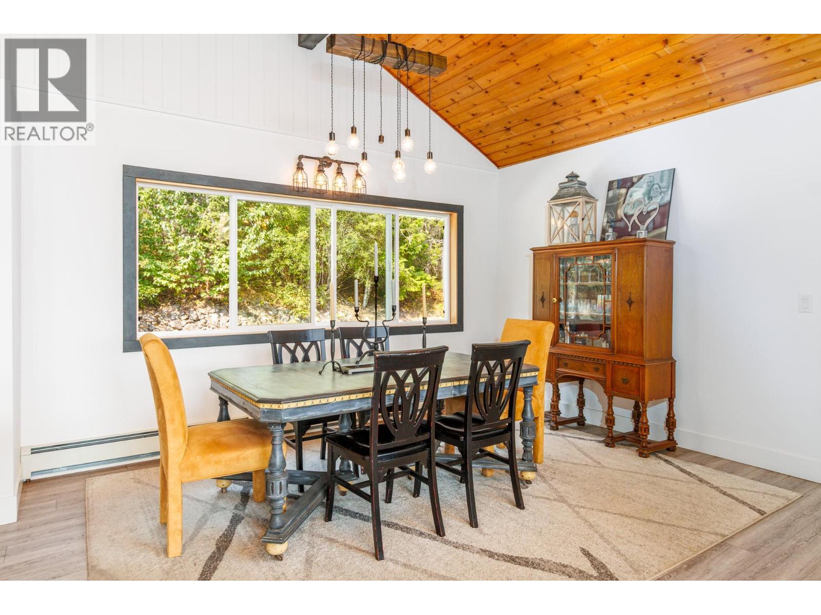 6171 50 Street Nw, Salmon Arm, British Columbia  V1E 3A6 - Photo 15 - 10373228