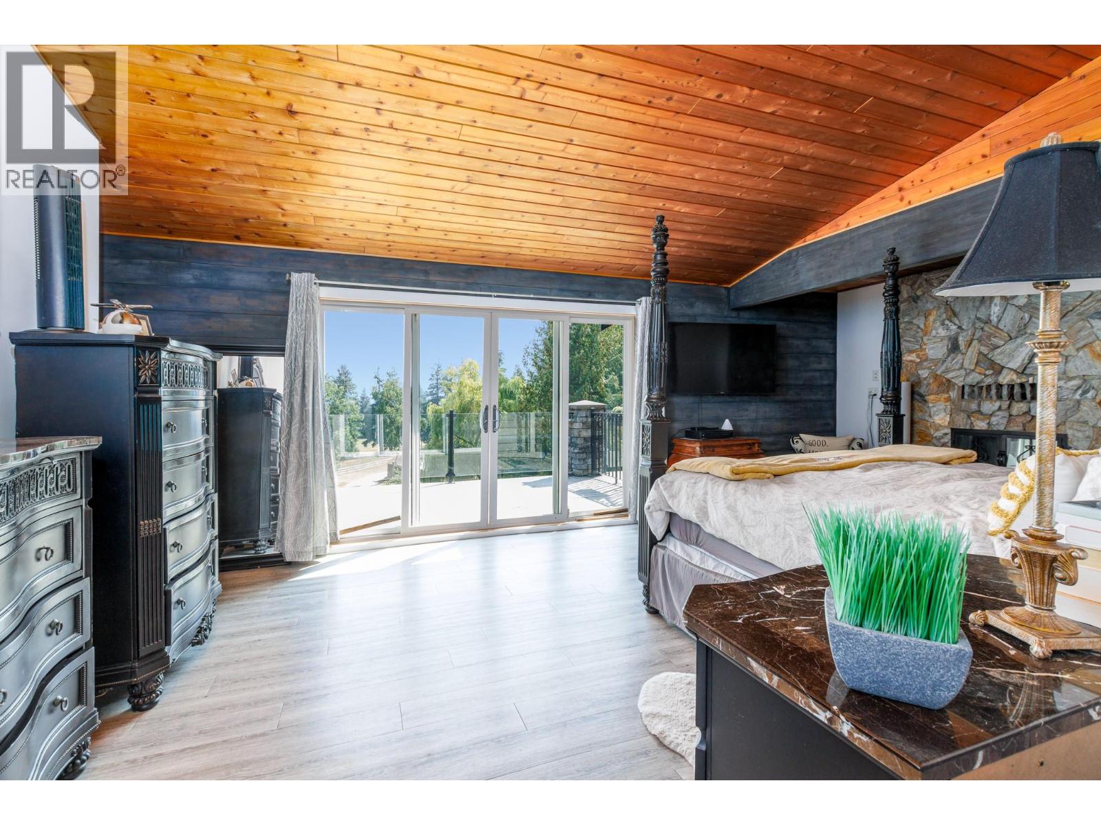 6171 50 Street Nw, Salmon Arm, British Columbia  V1E 3A6 - Photo 16 - 10373228