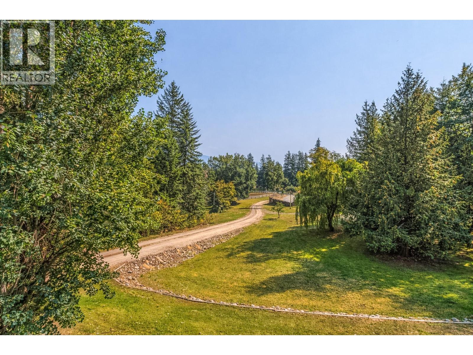 6171 50 Street Nw, Salmon Arm, British Columbia  V1E 3A6 - Photo 40 - 10373228