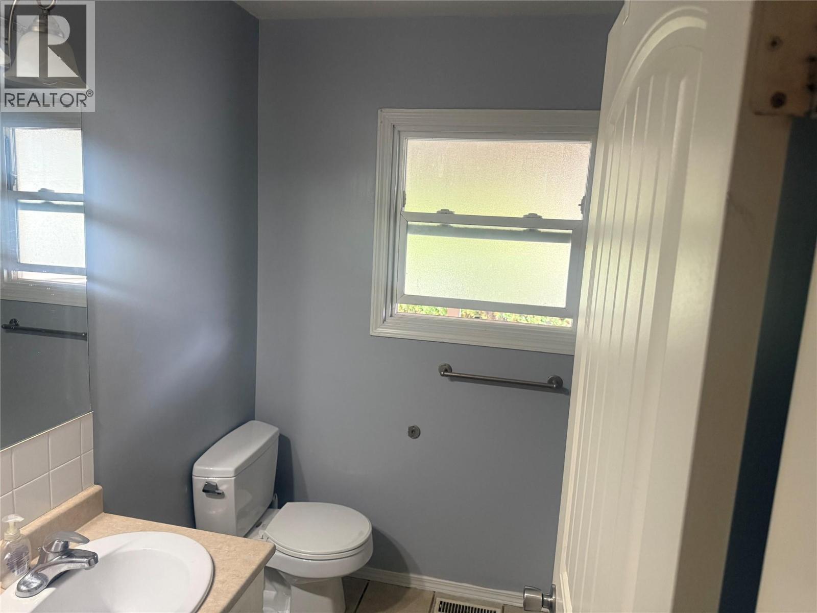 209 Bestwick E Court, Kamloops, British Columbia  V2C 1R9 - Photo 17 - 10373249